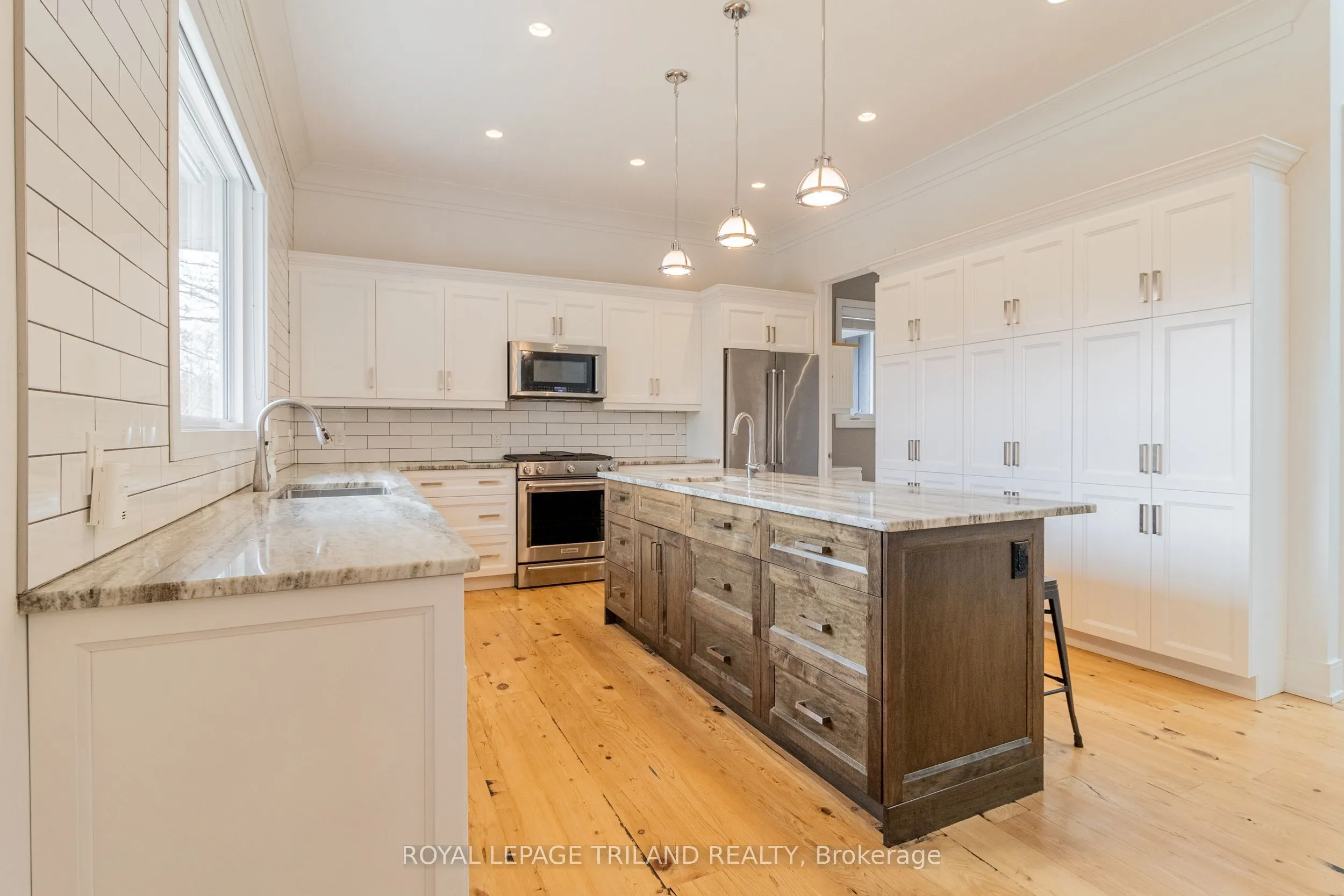 10099 Jennison Crescent