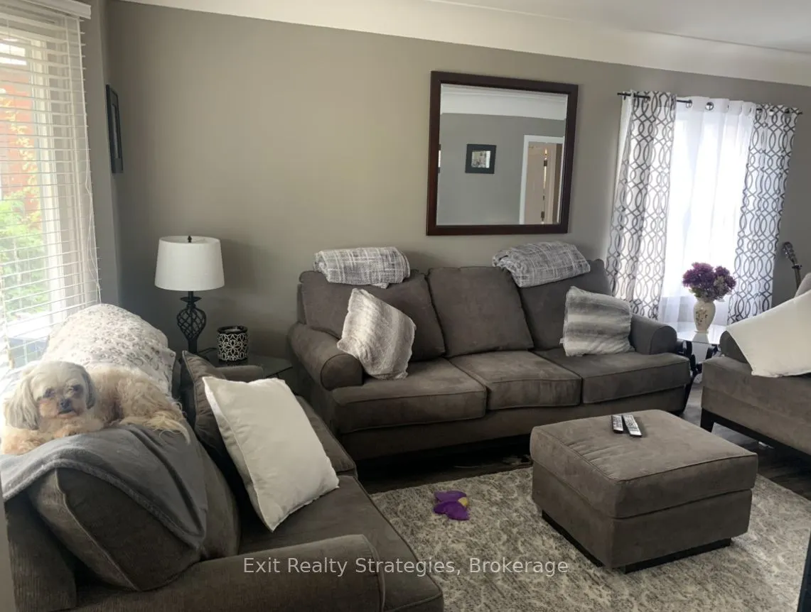 65 Tuxedo Avenue N
