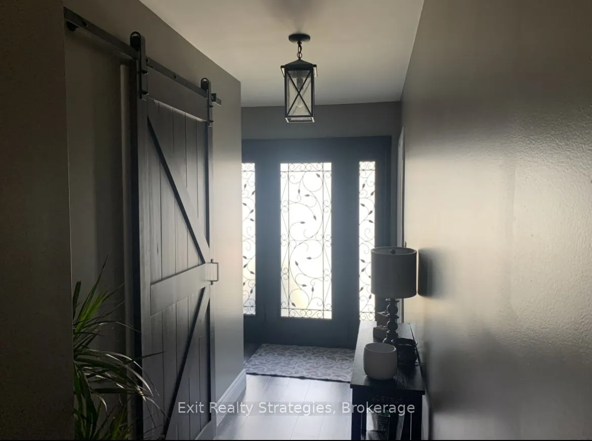 65 Tuxedo Avenue N