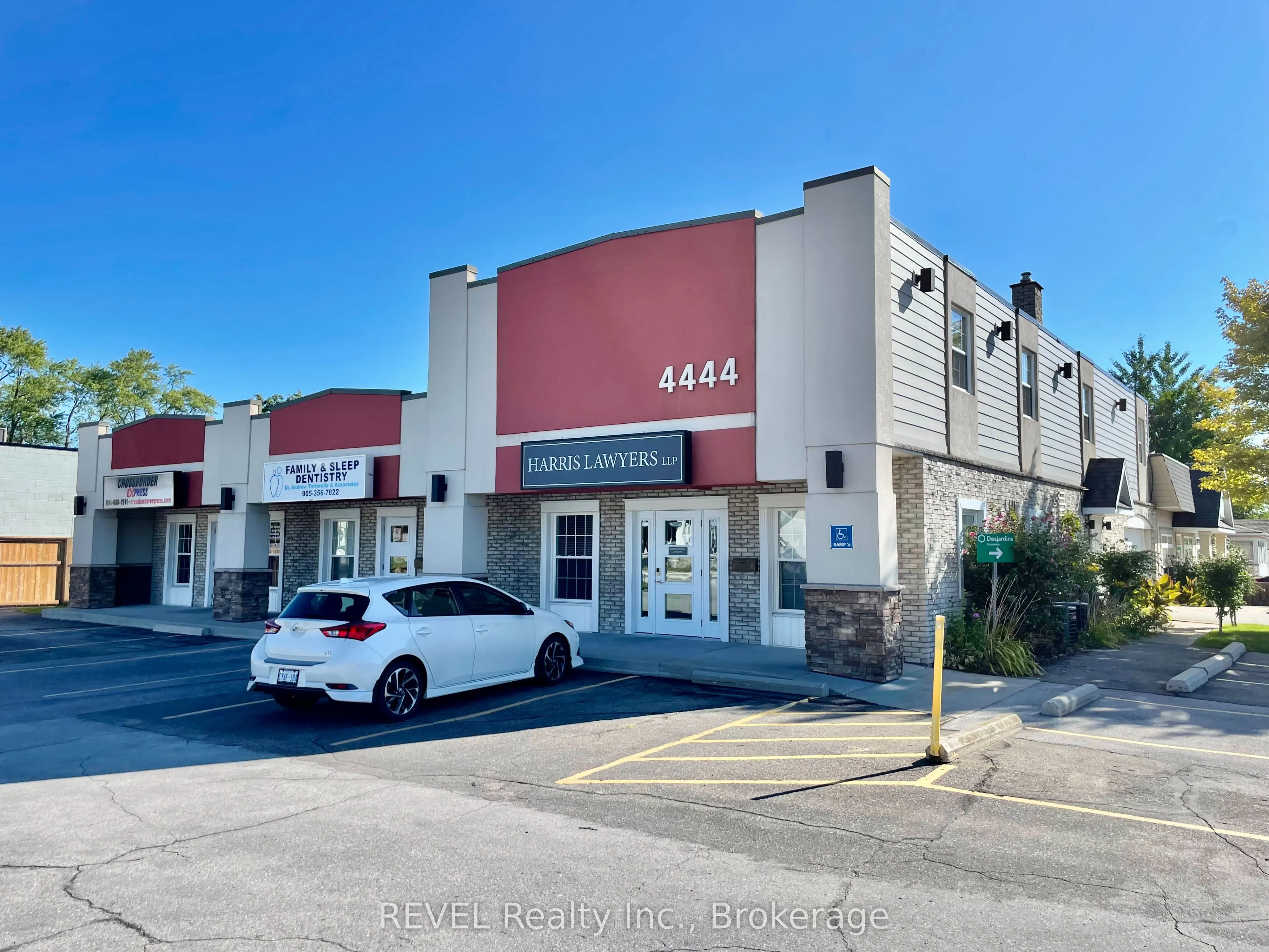 4444 Drummond Road, #A