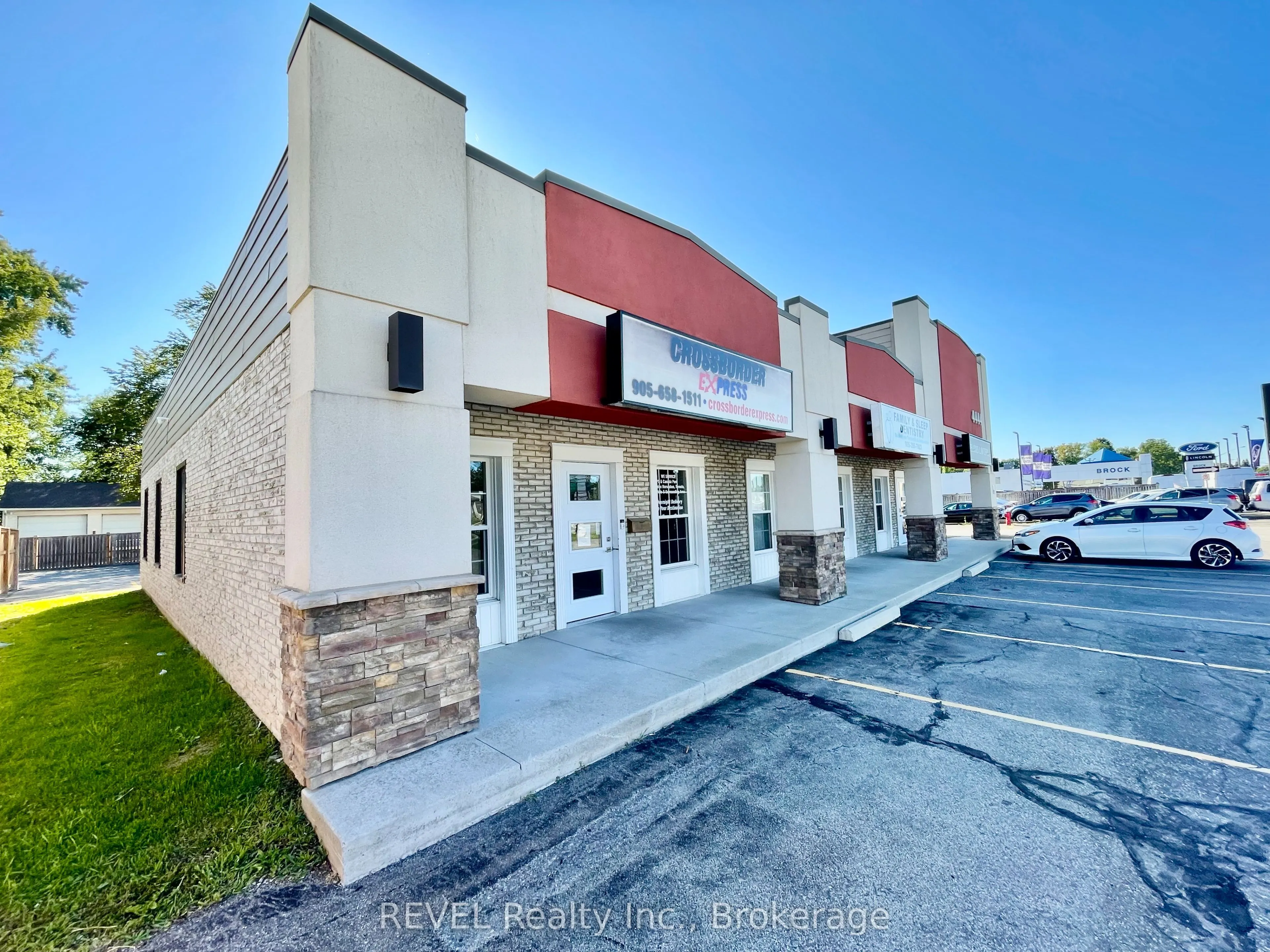 4444 Drummond Road, #A