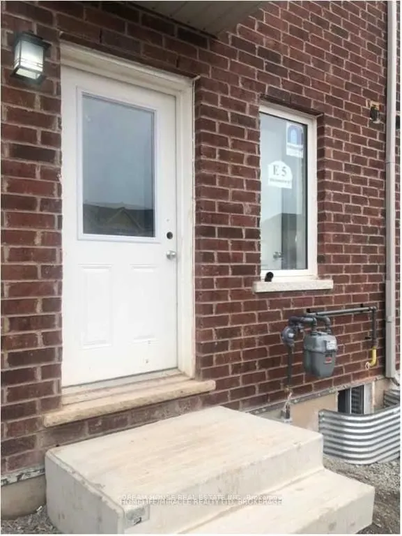 325 Chaffey Street, #E5