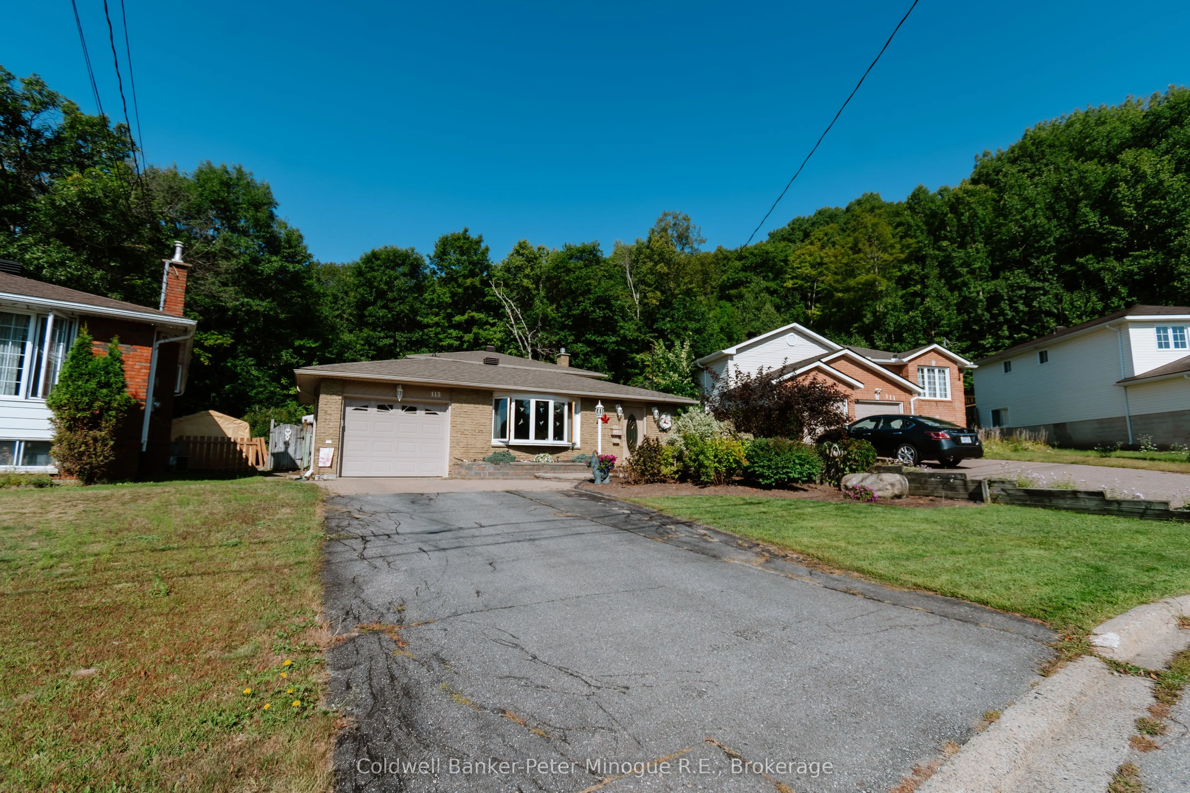 113 Sherryl Crescent