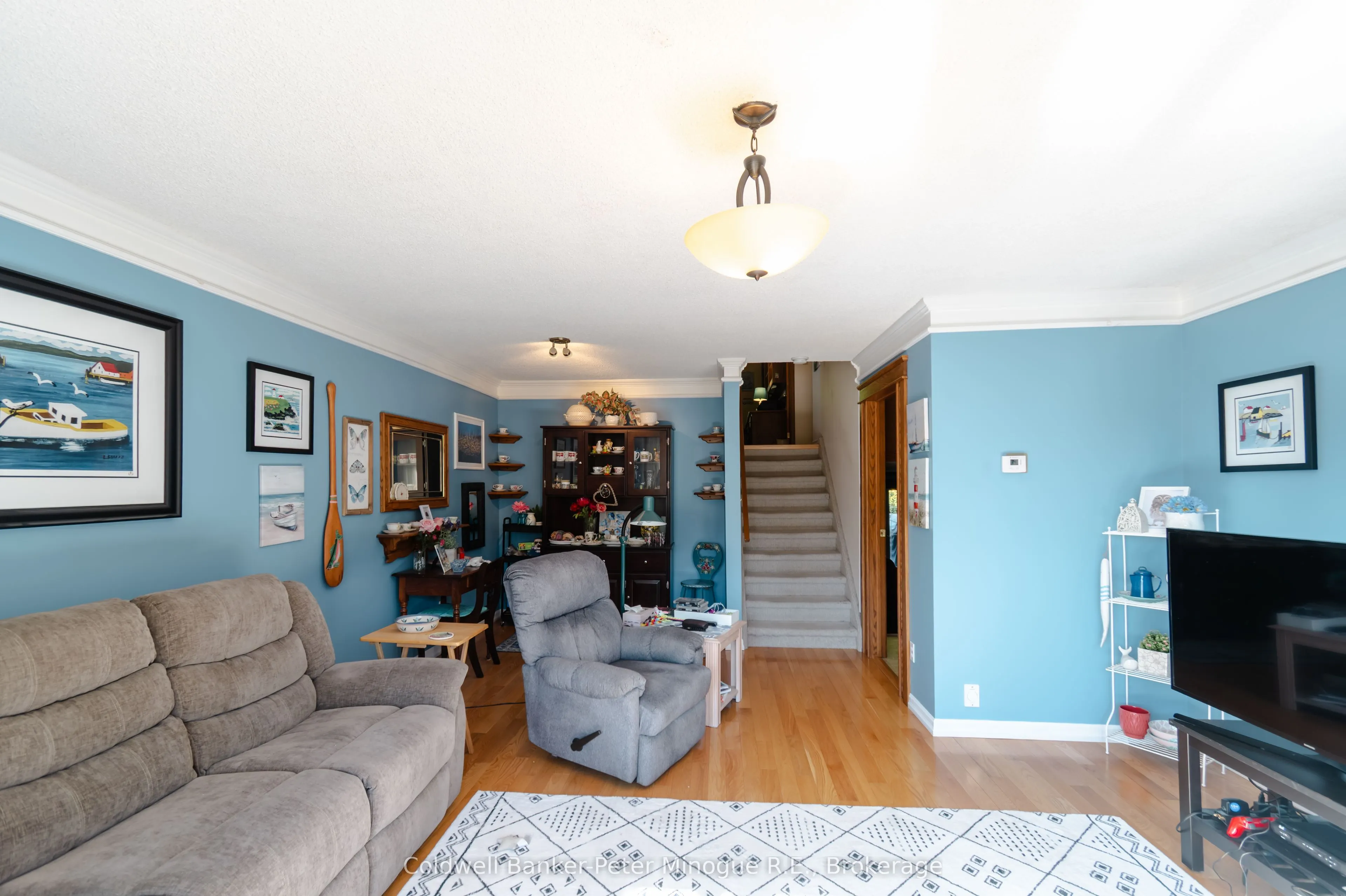 113 Sherryl Crescent