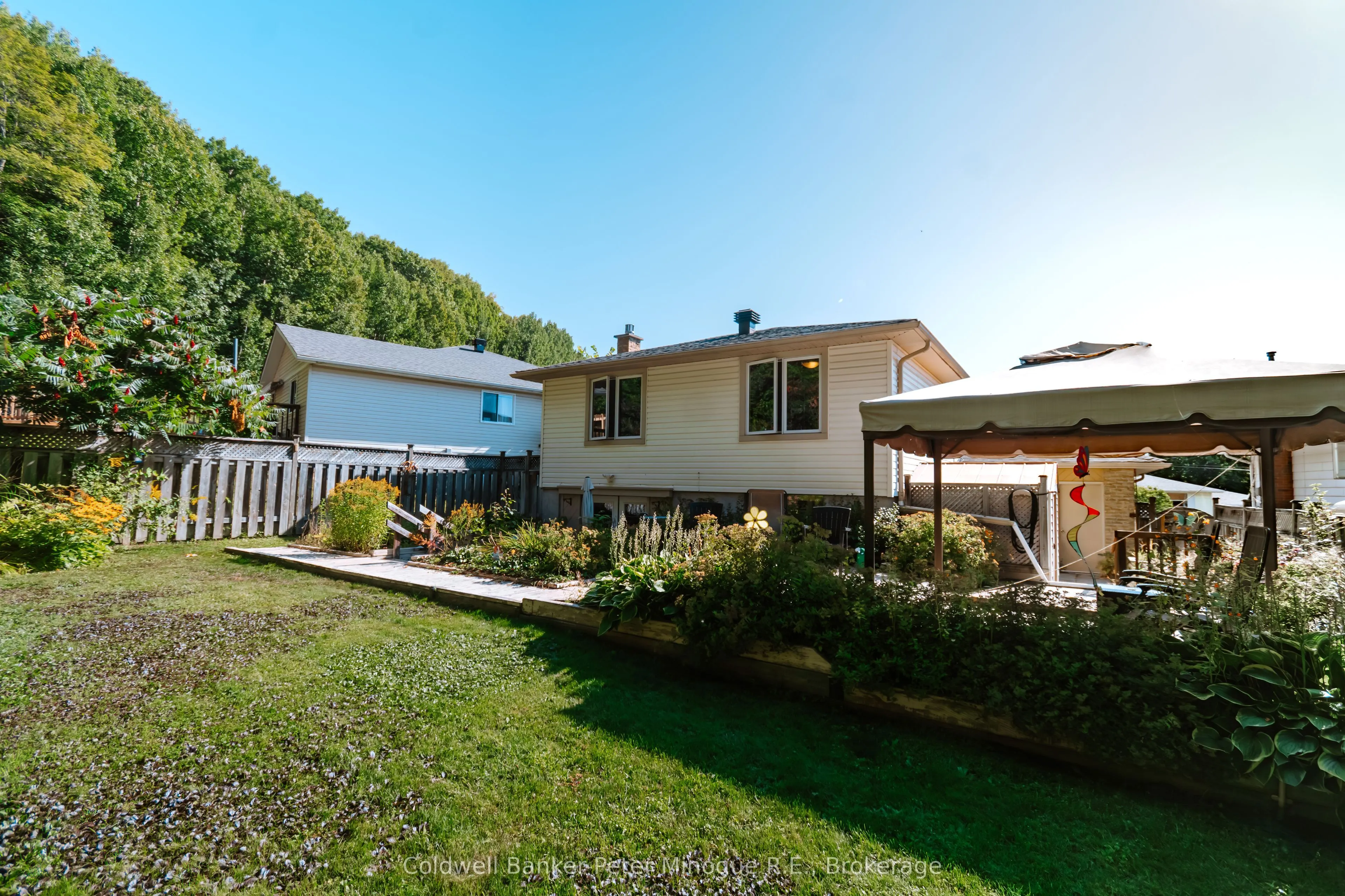 113 Sherryl Crescent