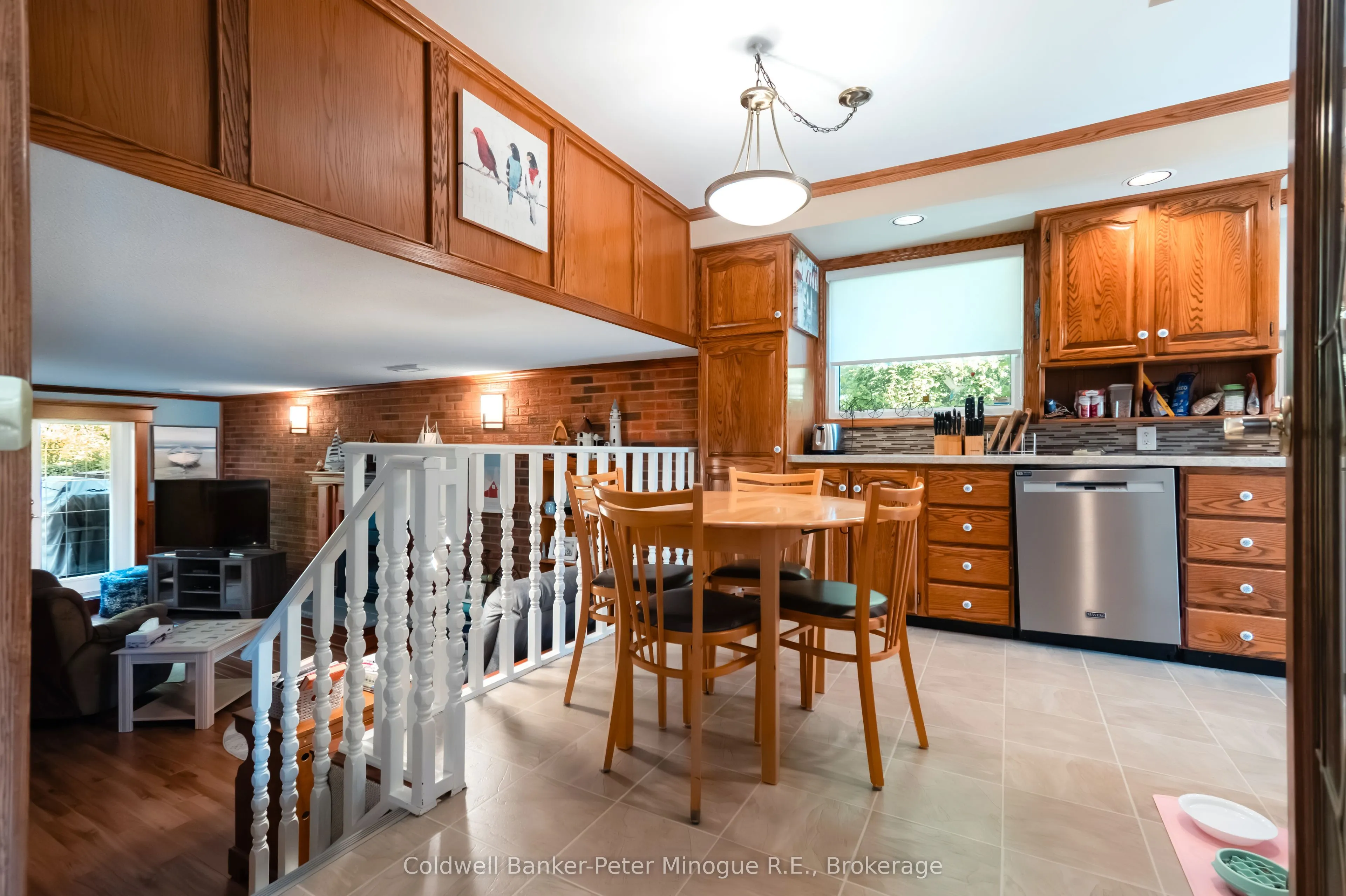 113 Sherryl Crescent