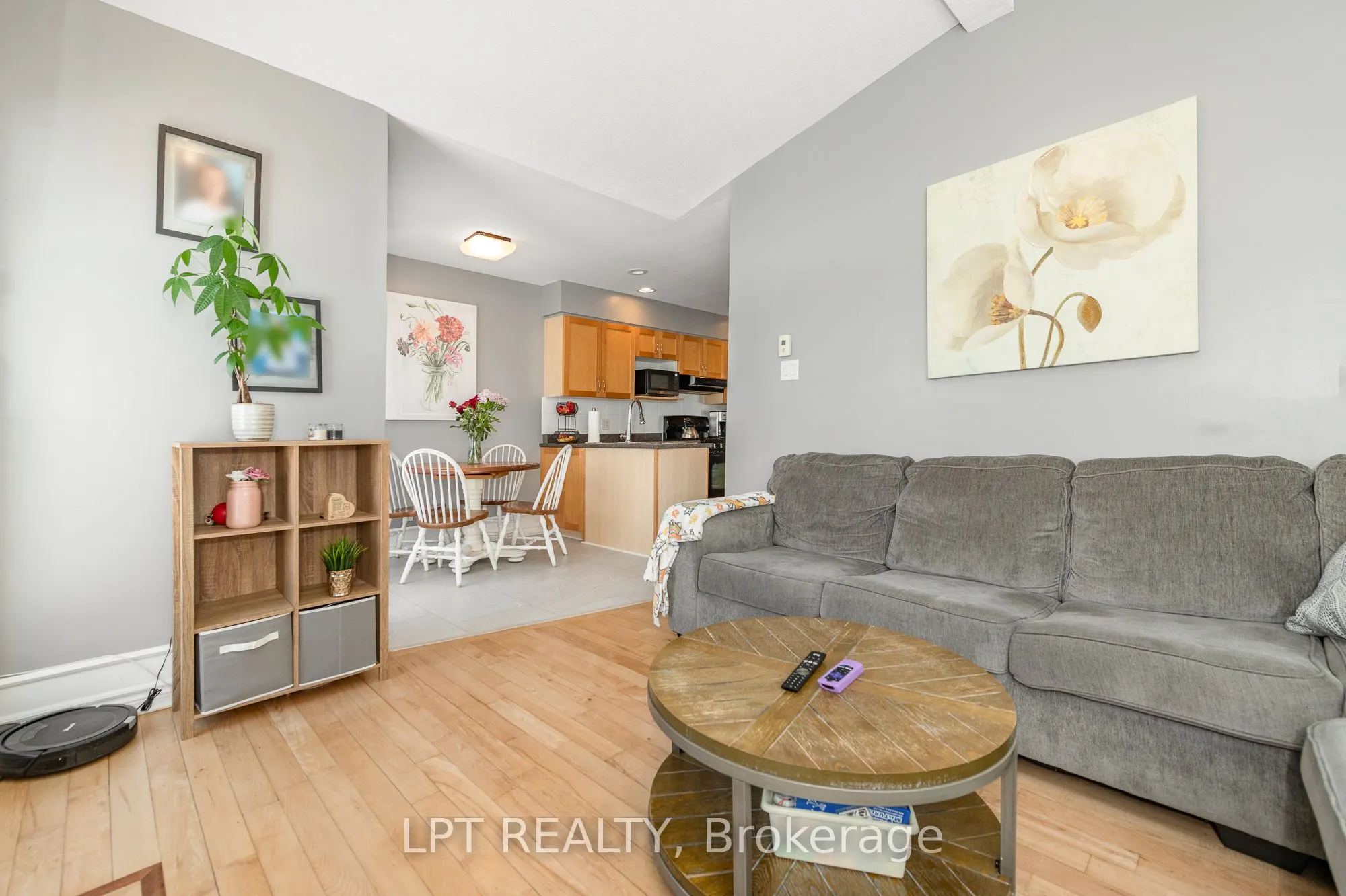 800 Schooner Crescent