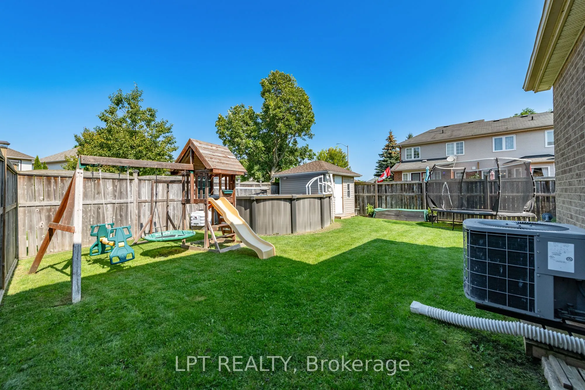 800 Schooner Crescent