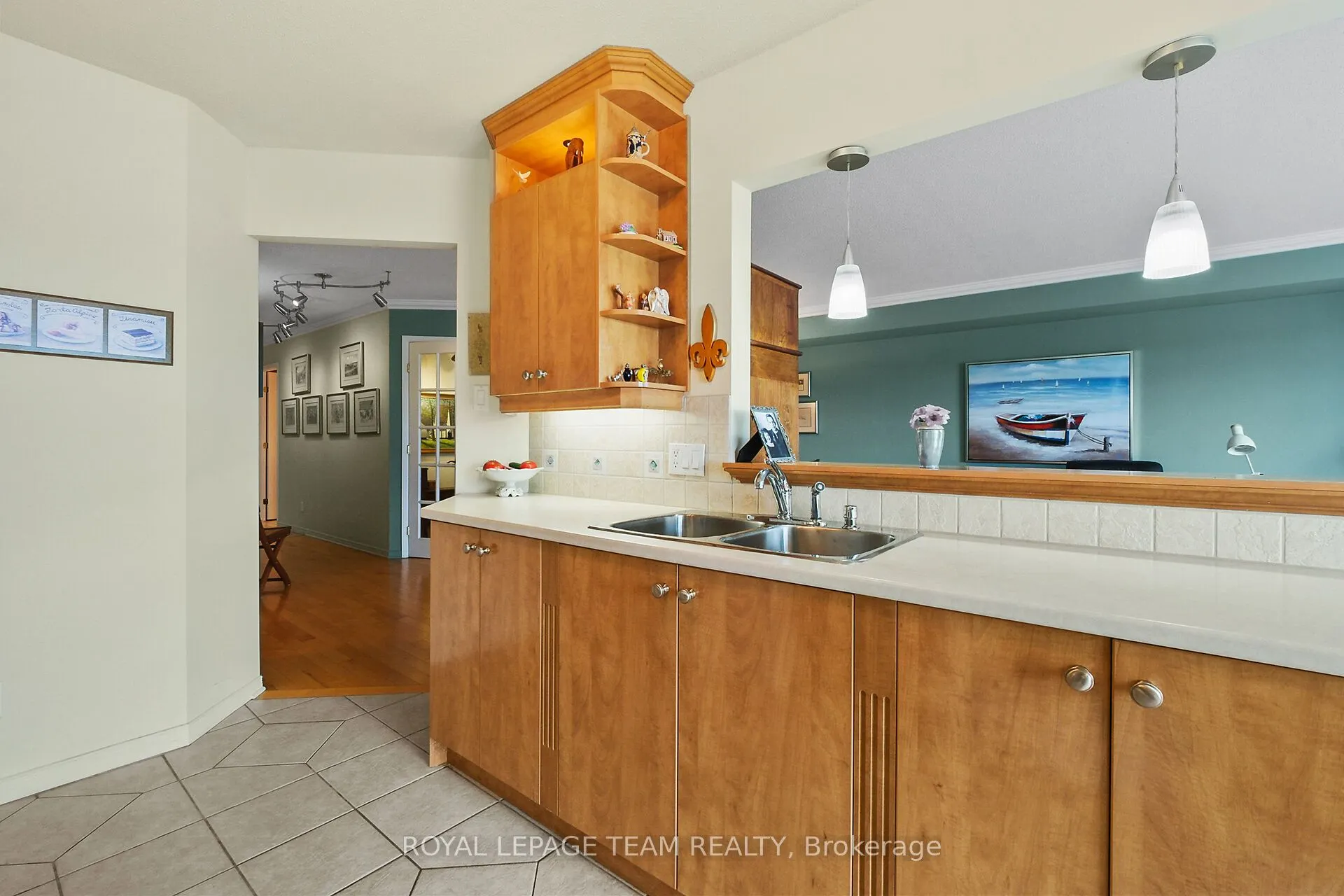 136 Edwards Street, #503