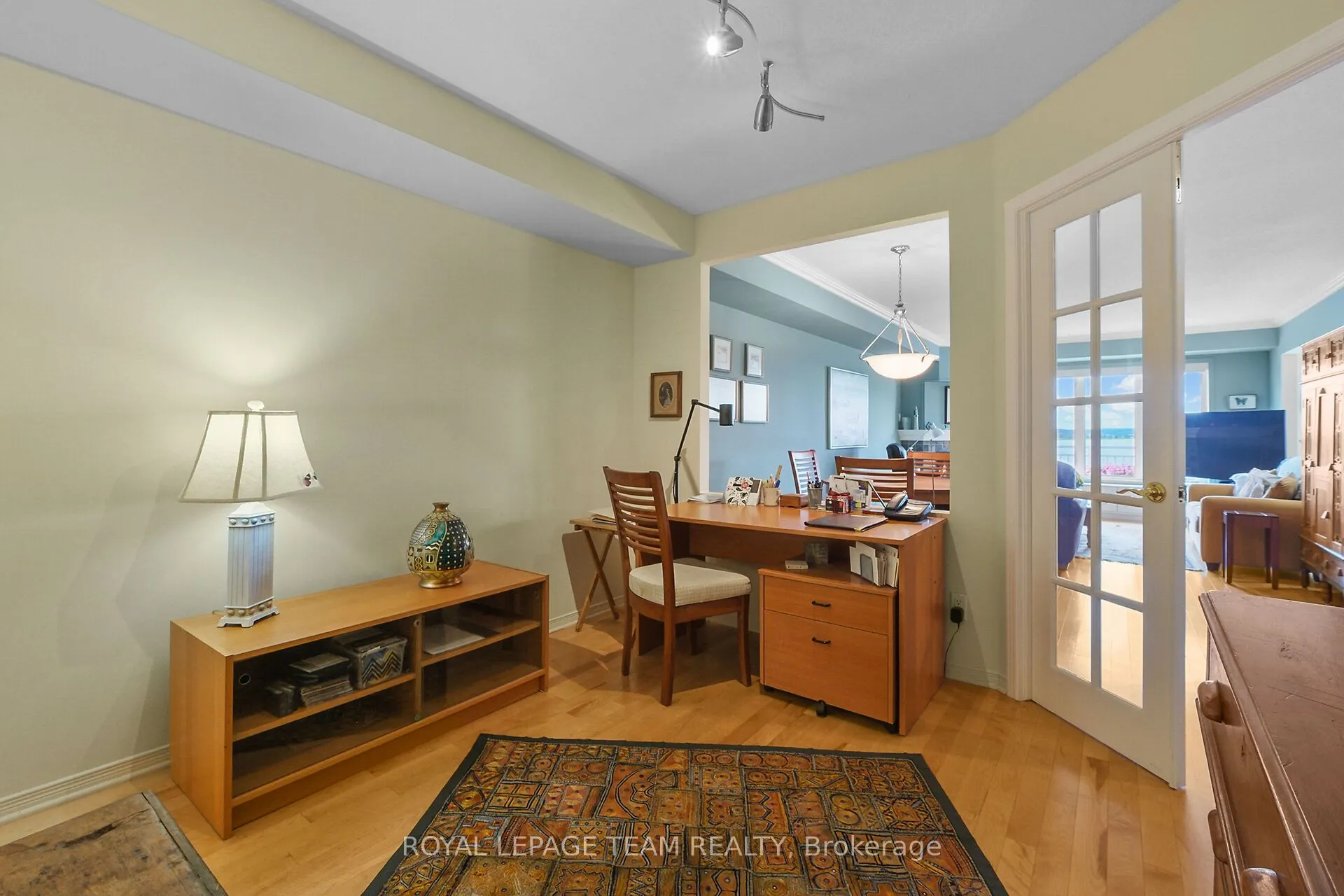 136 Edwards Street, #503