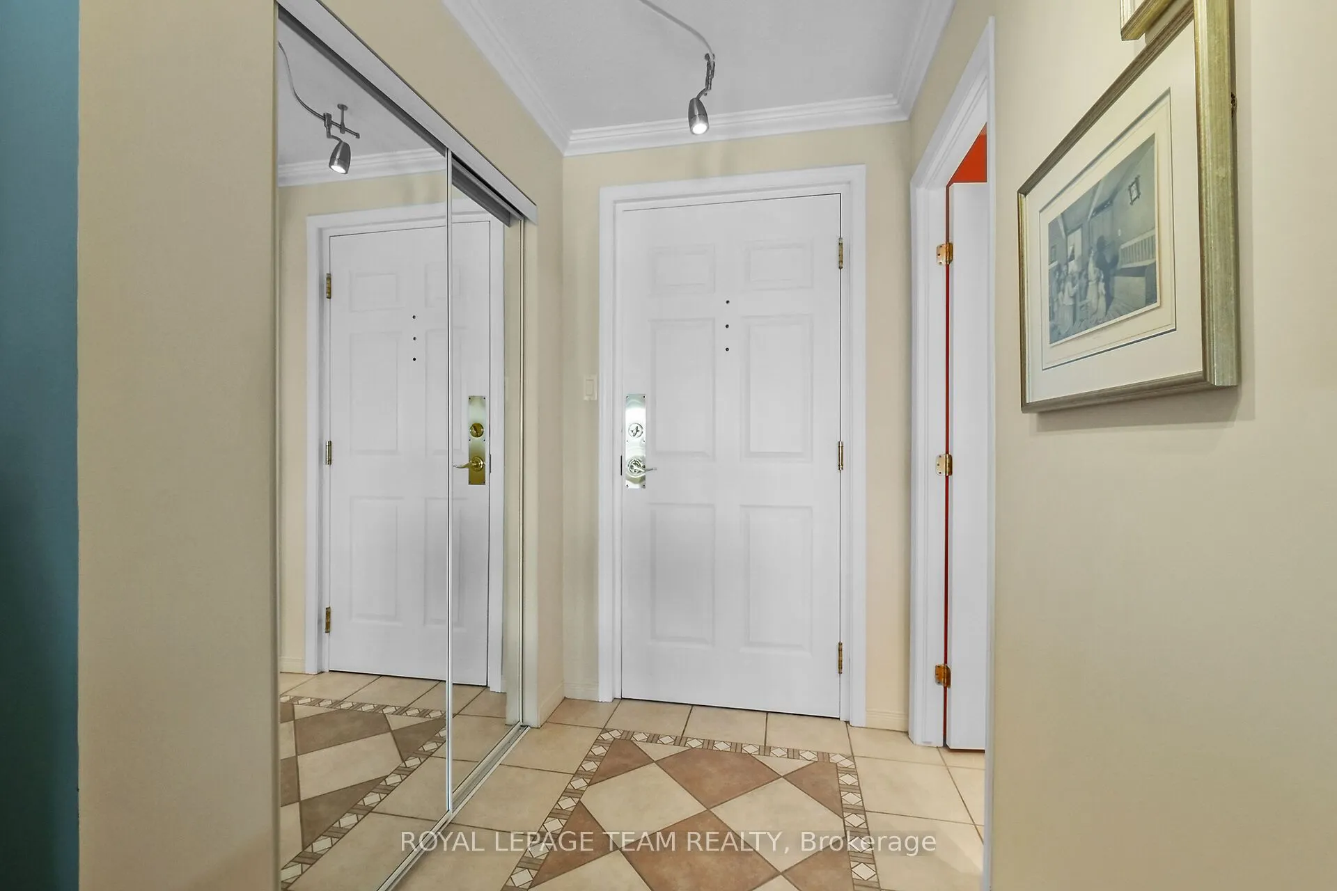 136 Edwards Street, #503