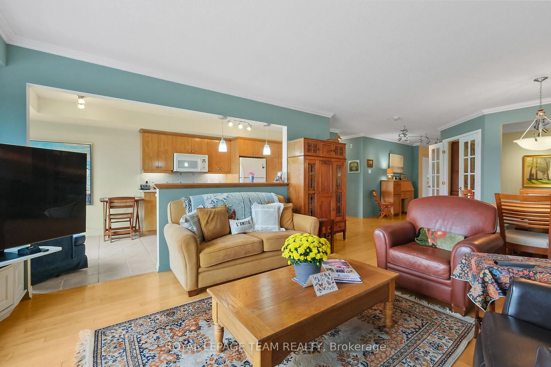 136 Edwards Street, #503
