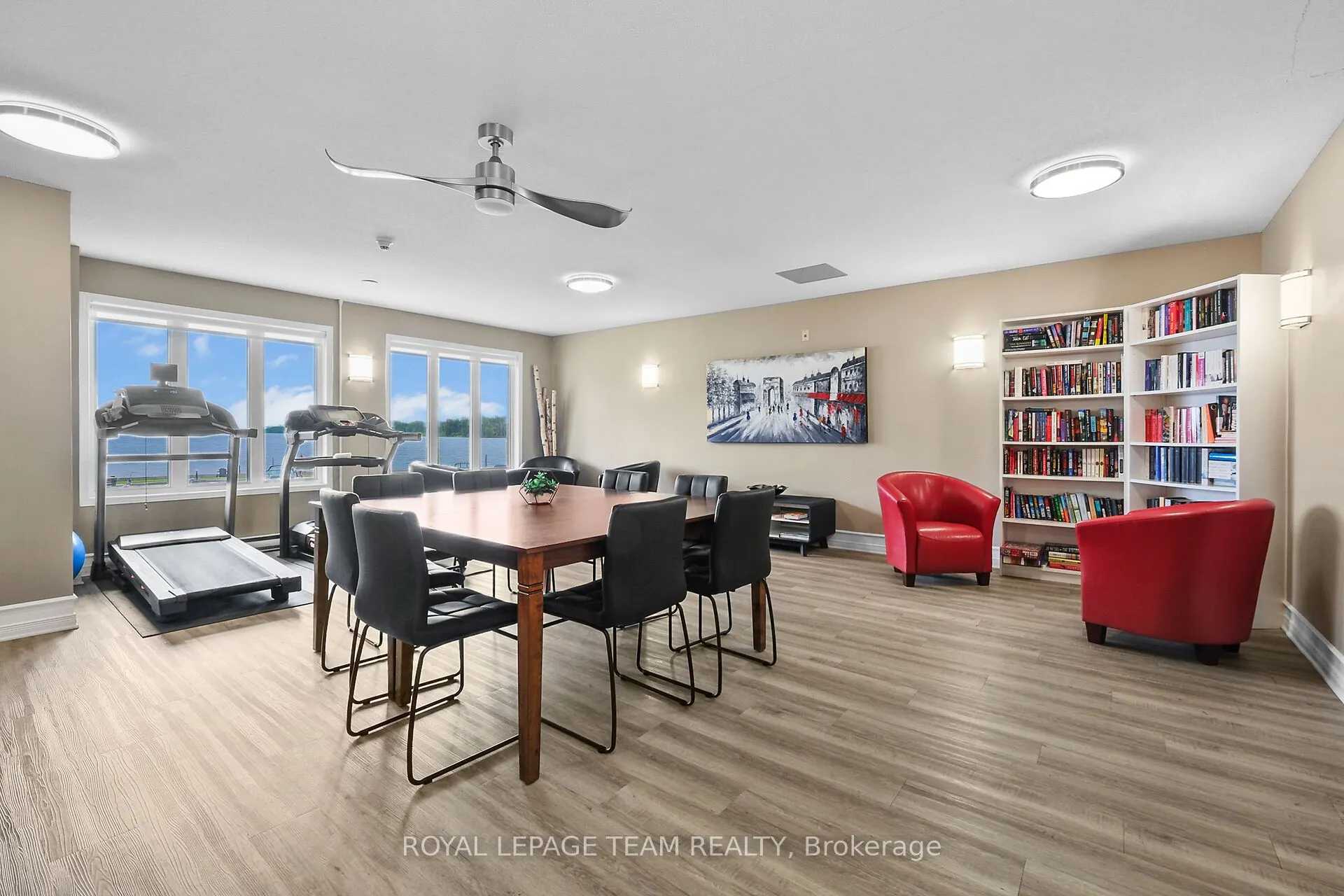 136 Edwards Street, #503