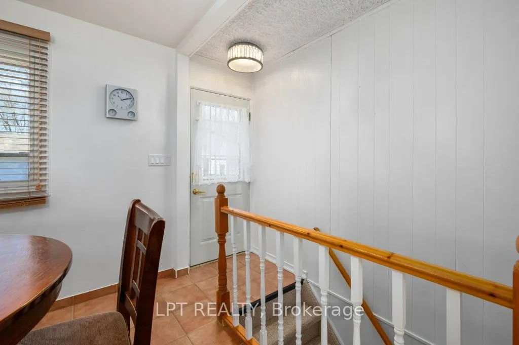 3 Deerfield Street
