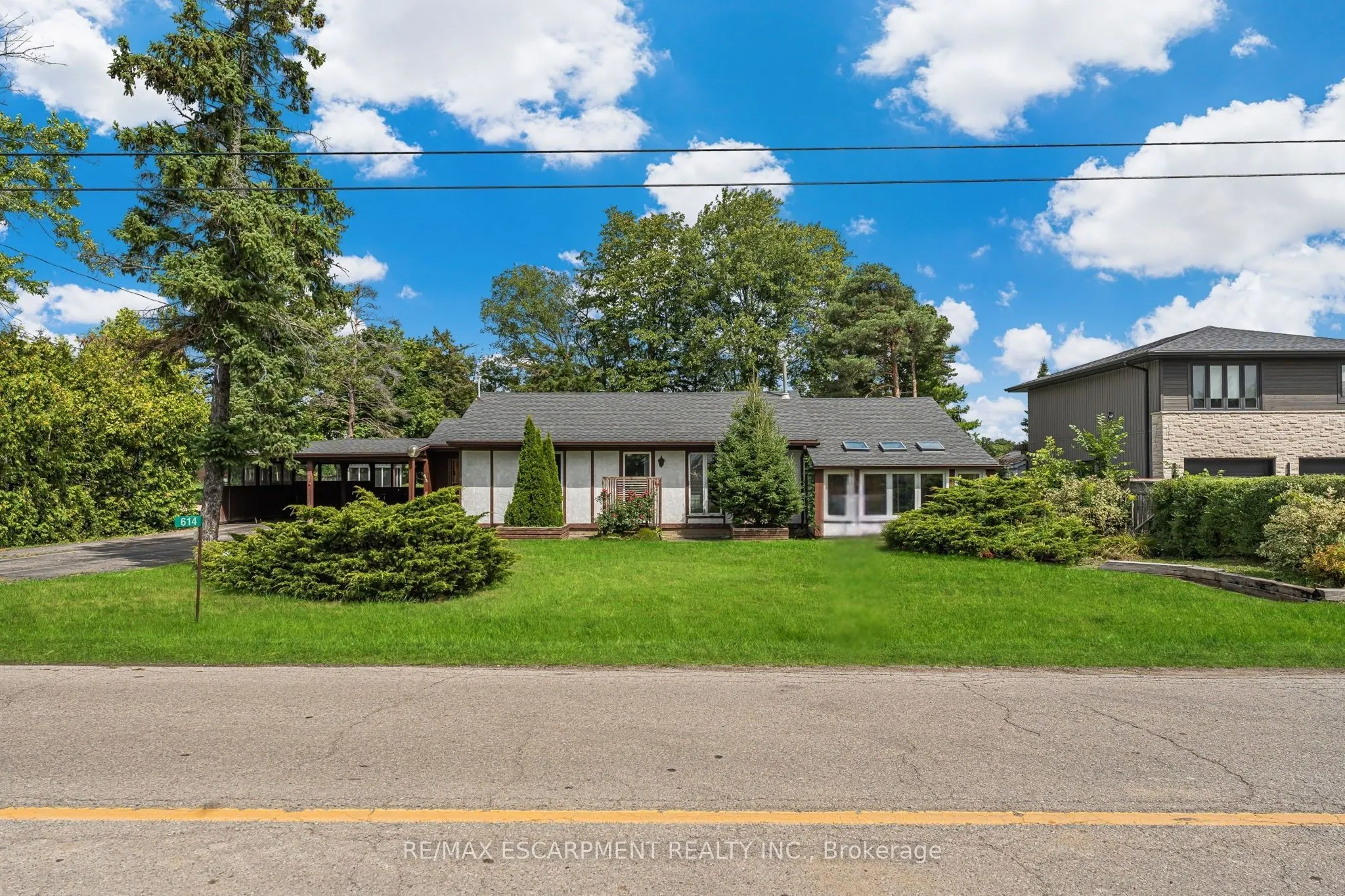 614 Golf Club Road