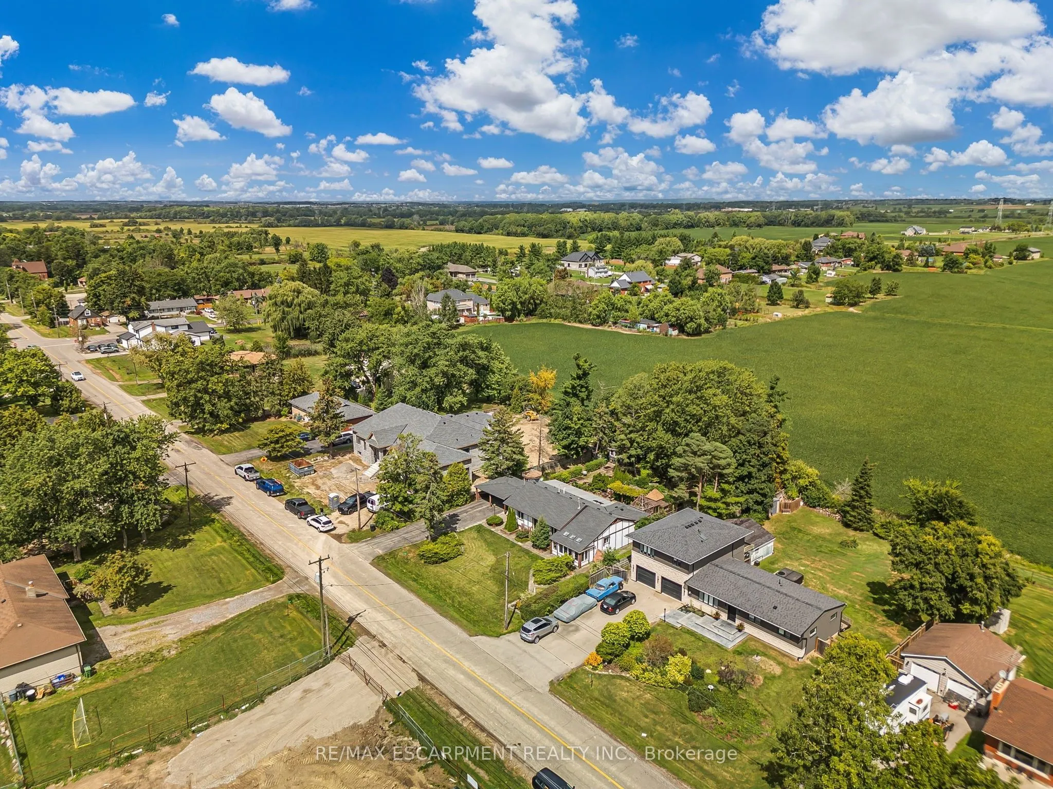 614 Golf Club Road