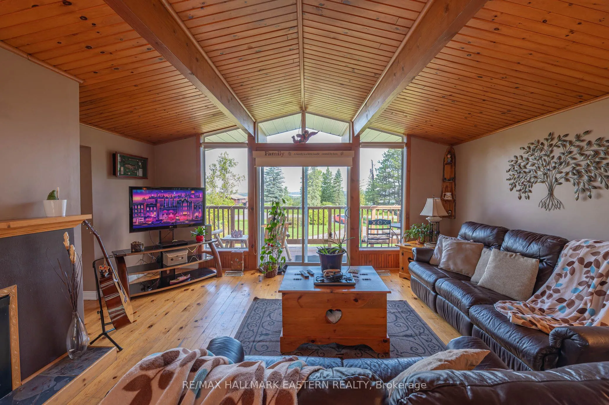 137 Grandview Drive