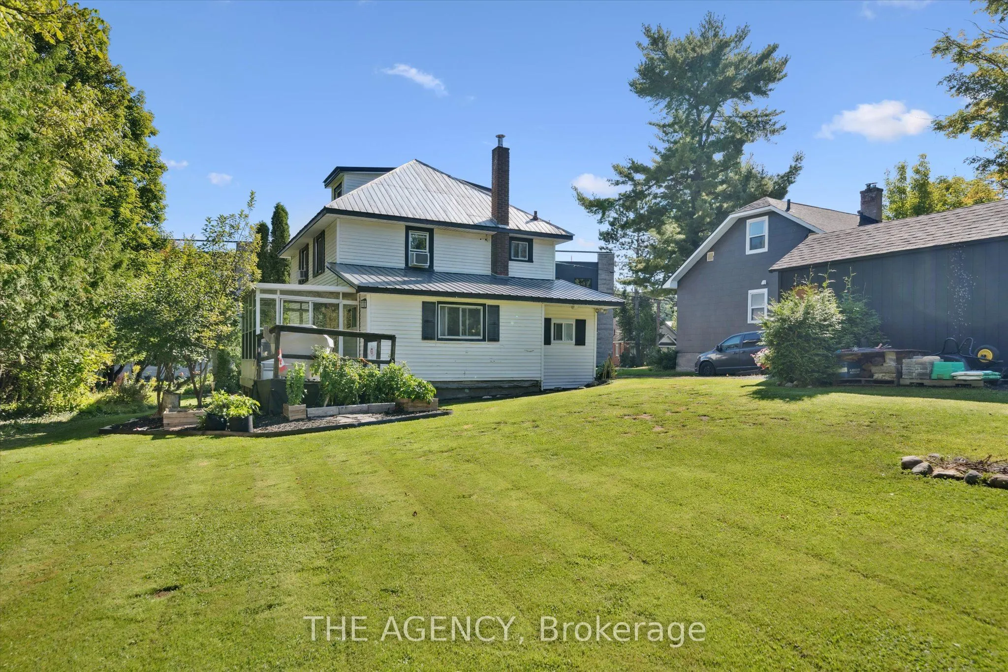 31 Brunel Road