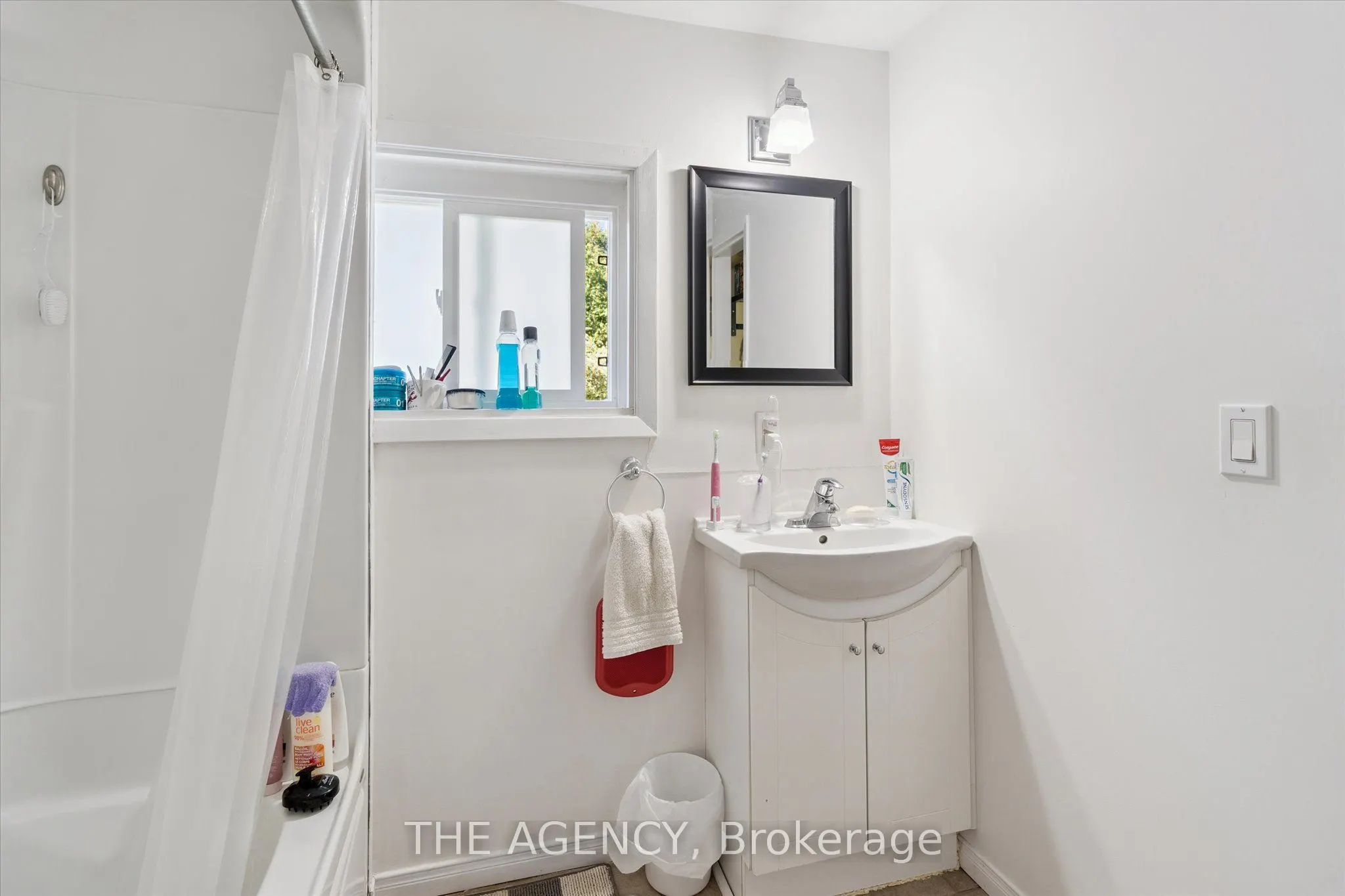 31 Brunel Road