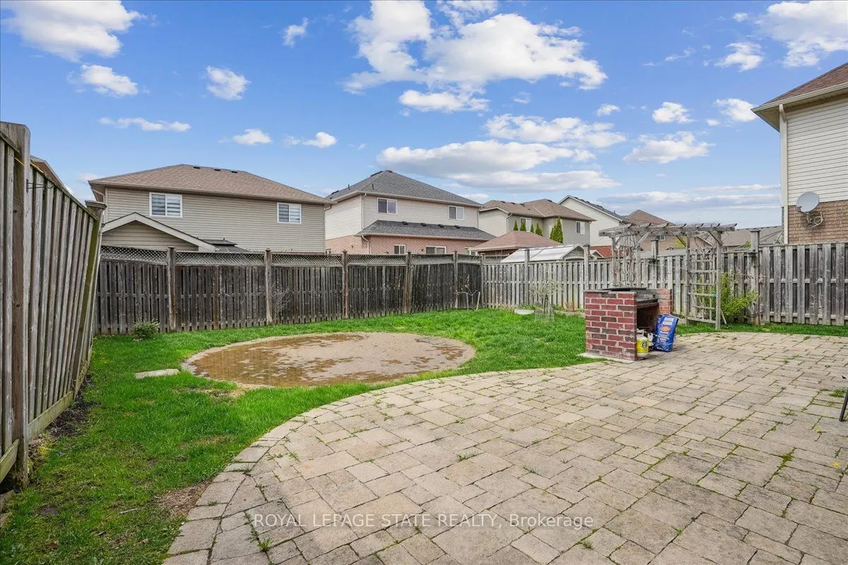7 Bocelli Crescent