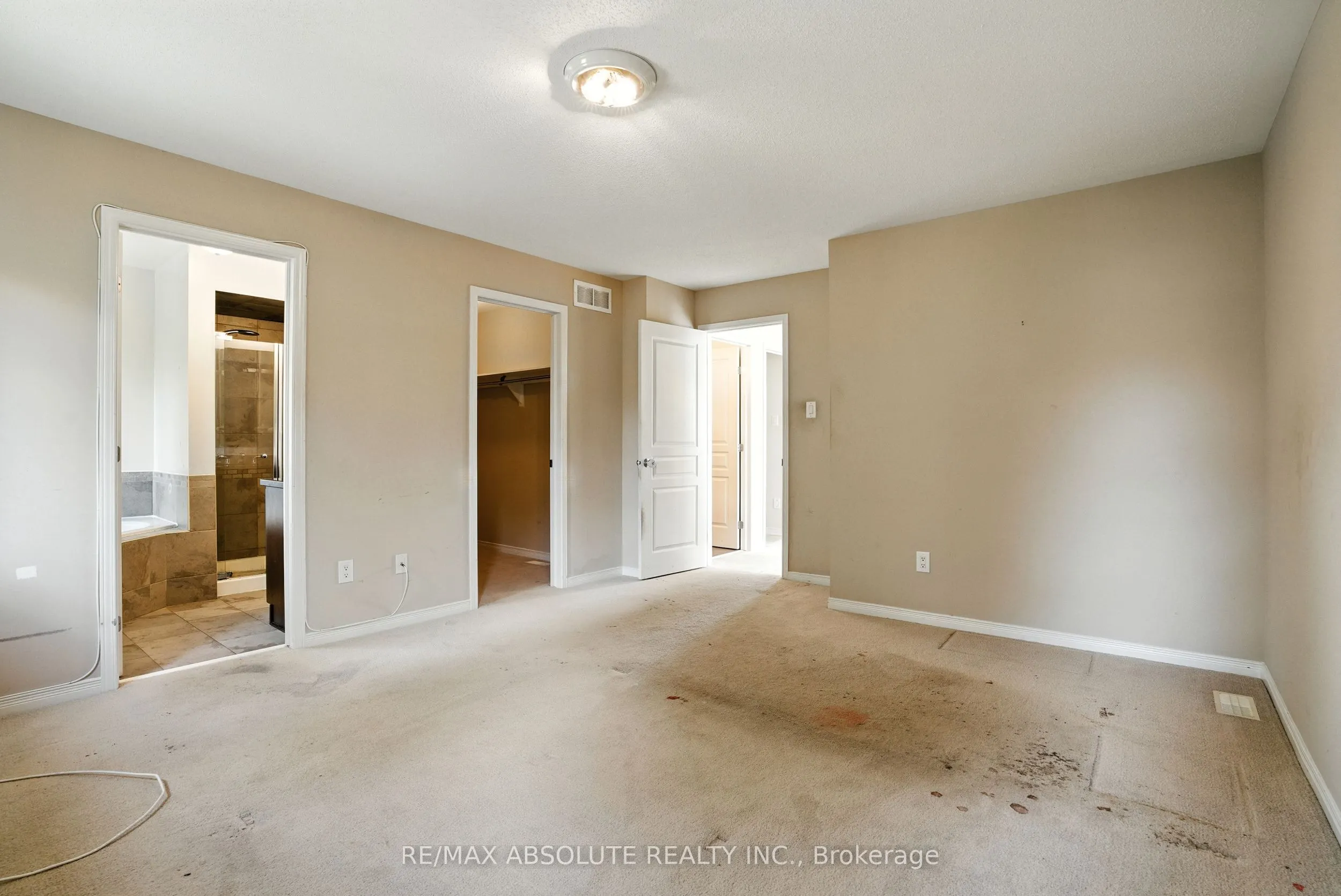 377 Celtic Ridge Crescent