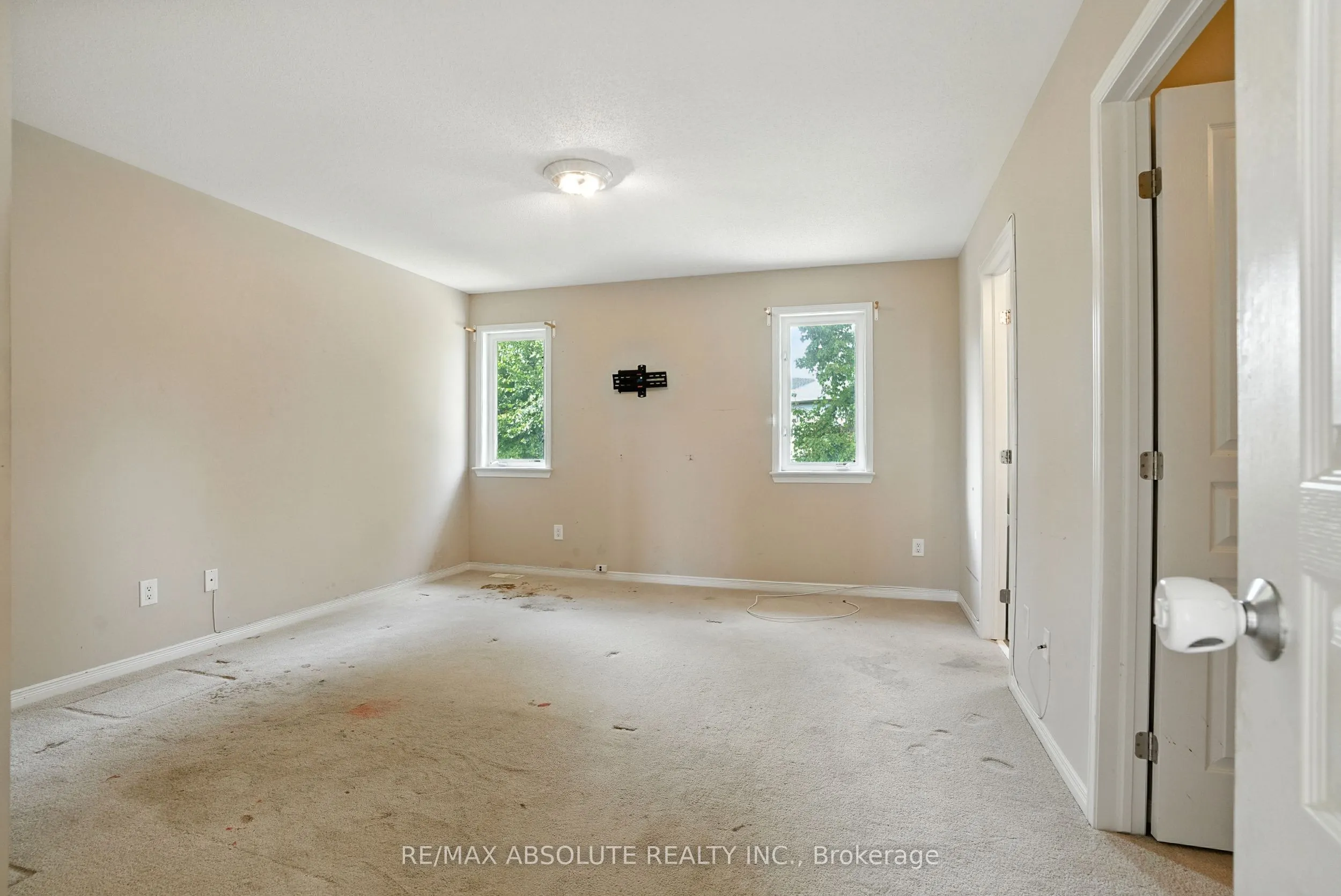 377 Celtic Ridge Crescent
