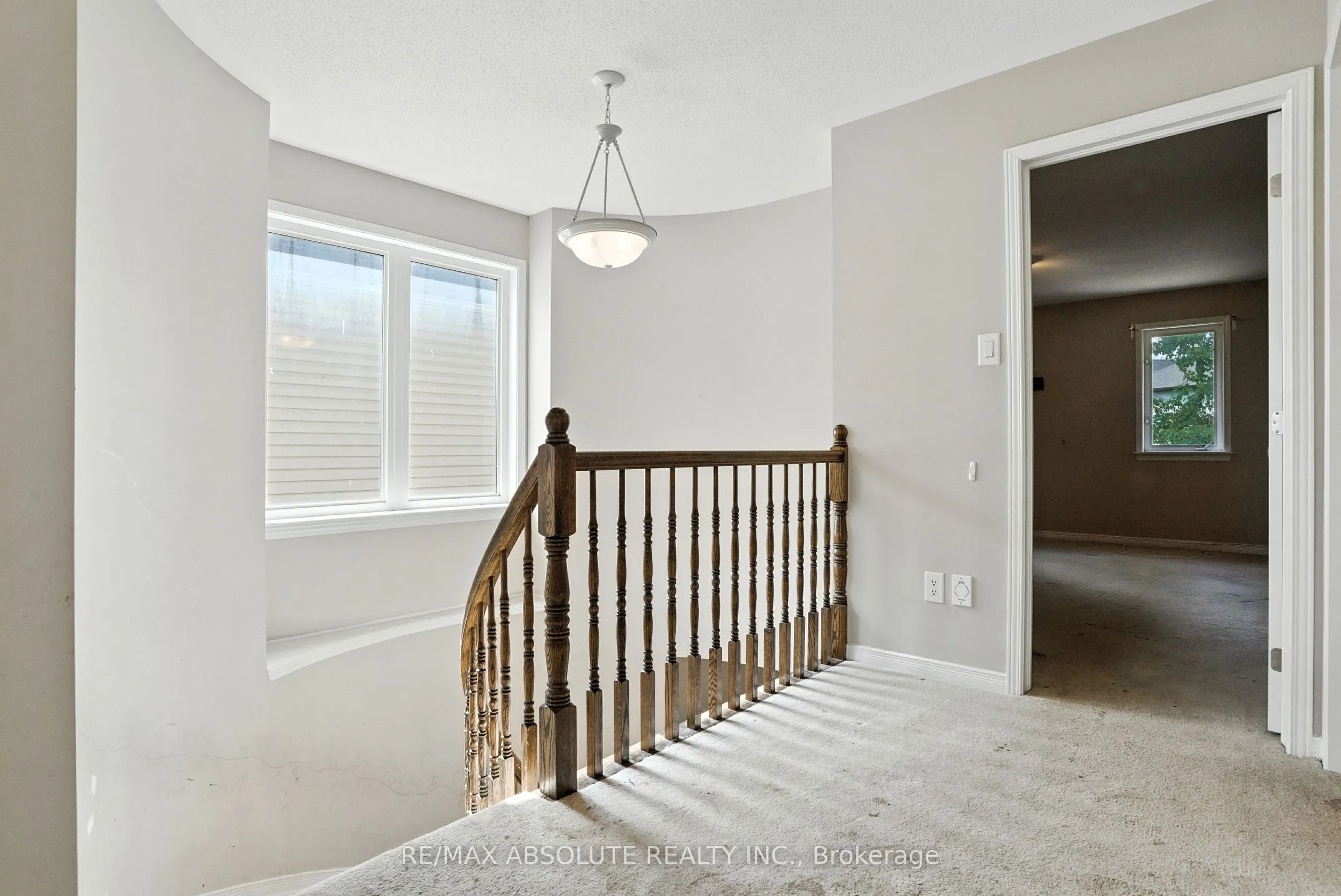 377 Celtic Ridge Crescent
