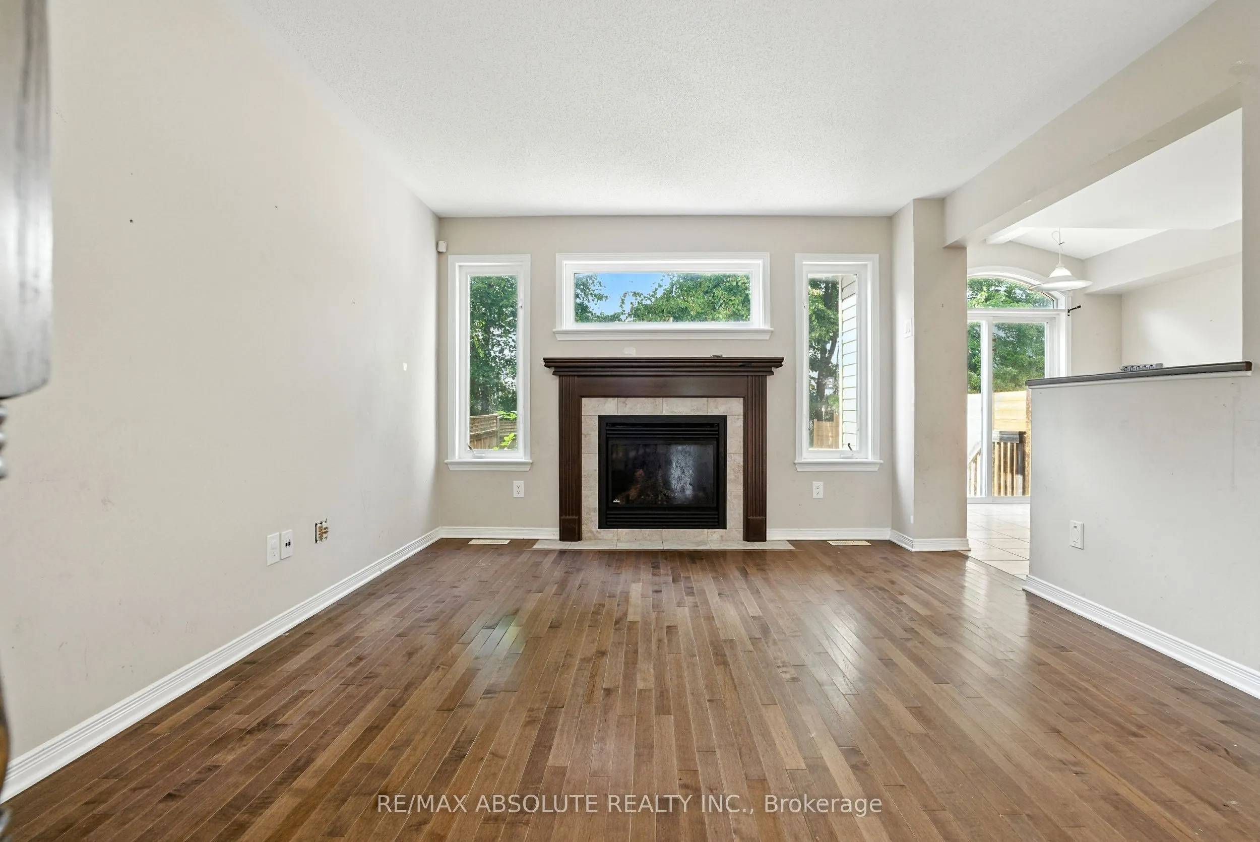 377 Celtic Ridge Crescent
