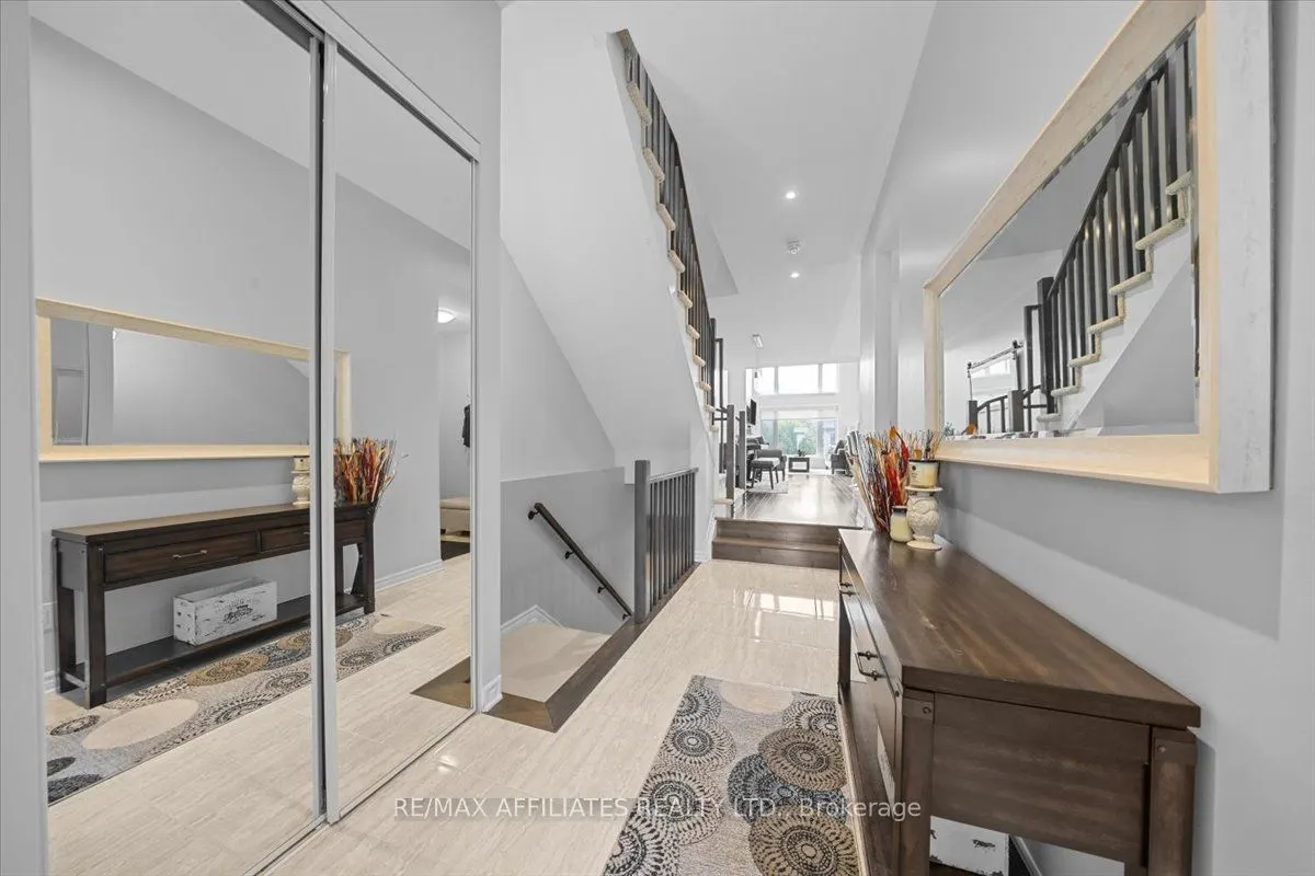511 Earnscliffe Grove