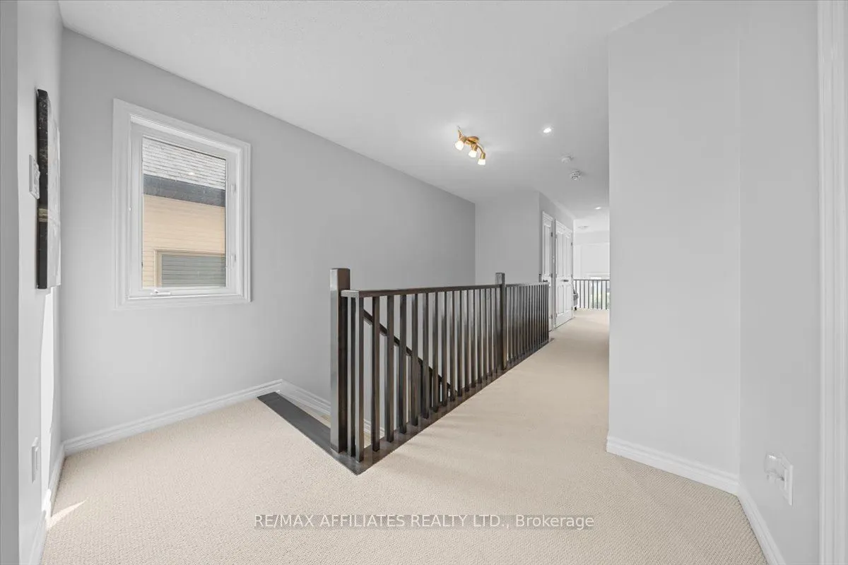 511 Earnscliffe Grove