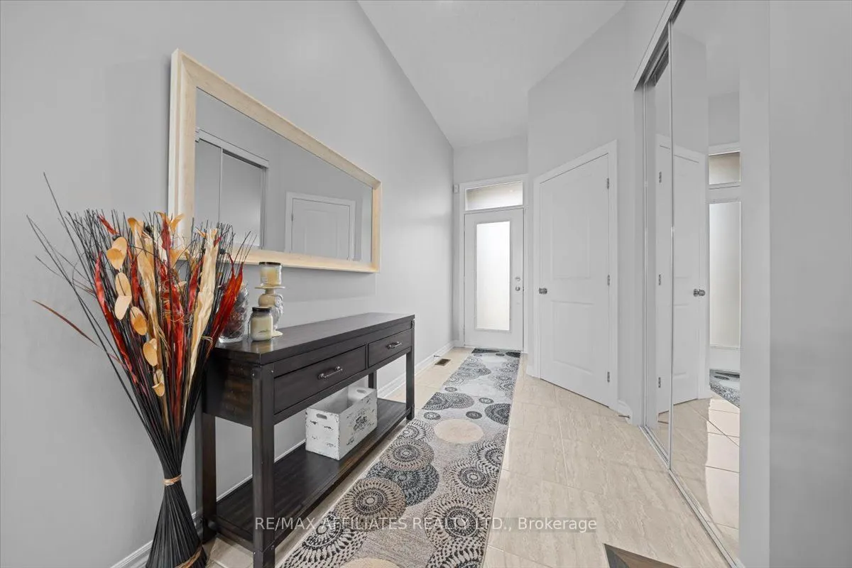 511 Earnscliffe Grove