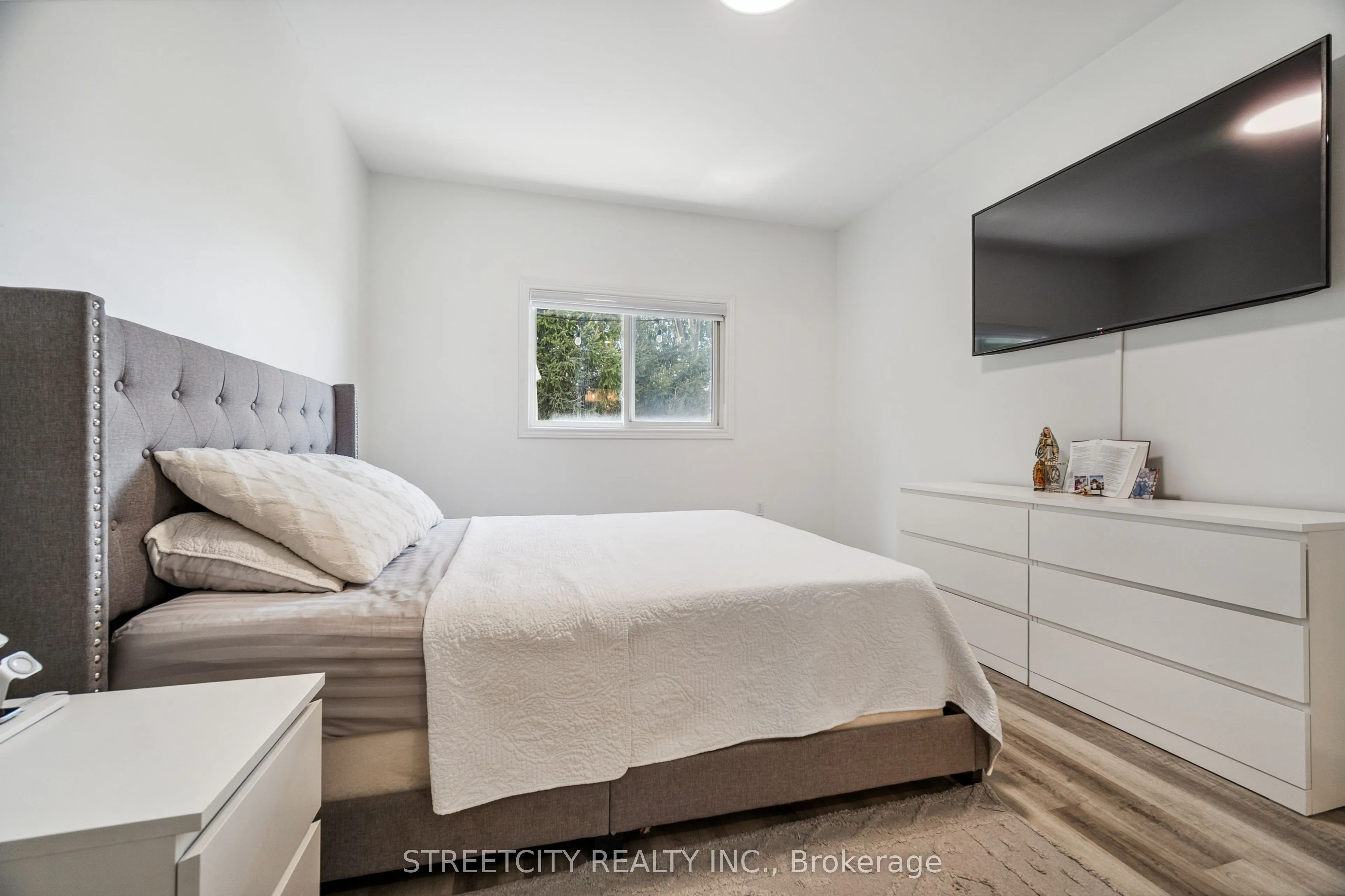 2025 Meadowgate Boulevard S, #211