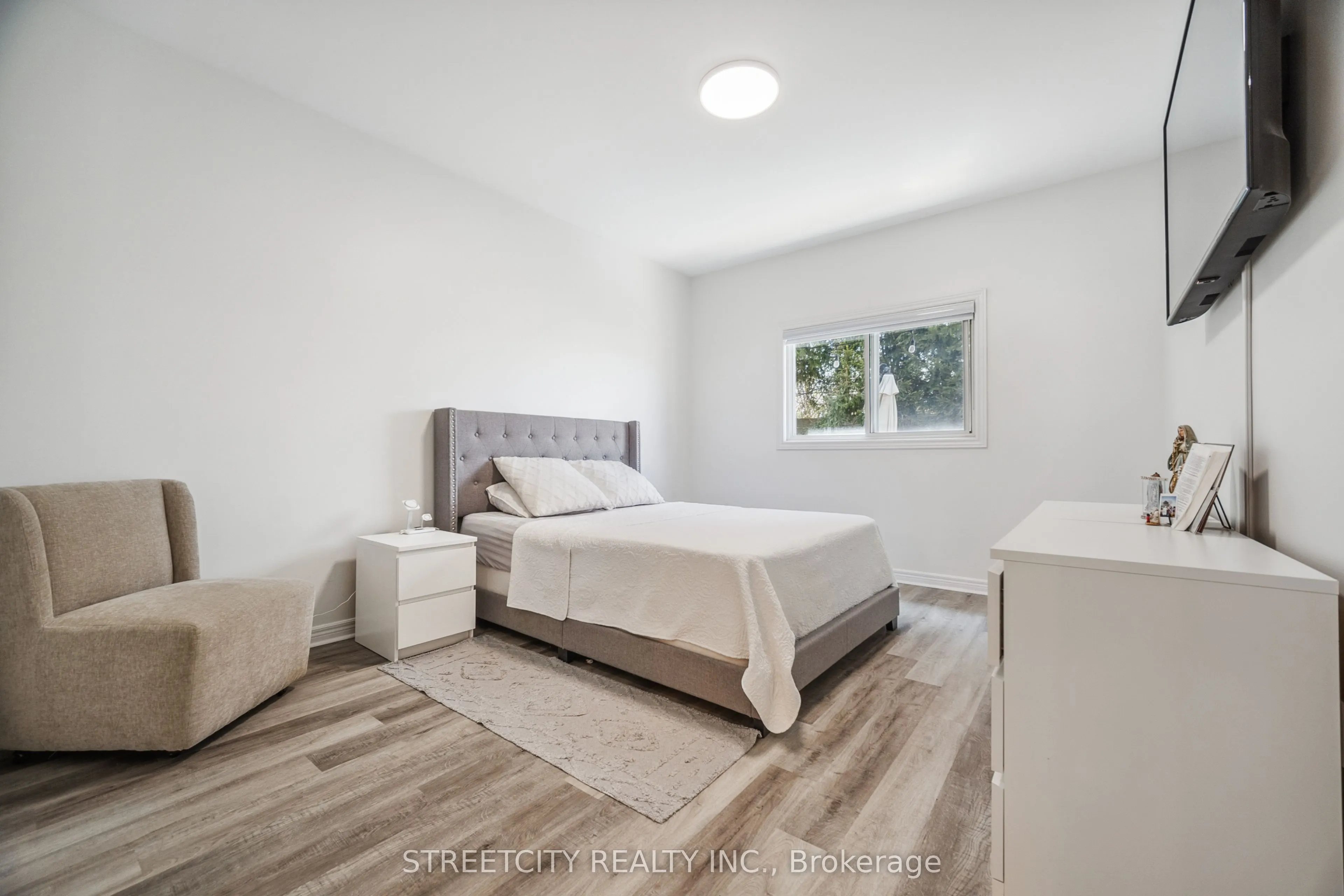 2025 Meadowgate Boulevard S, #211