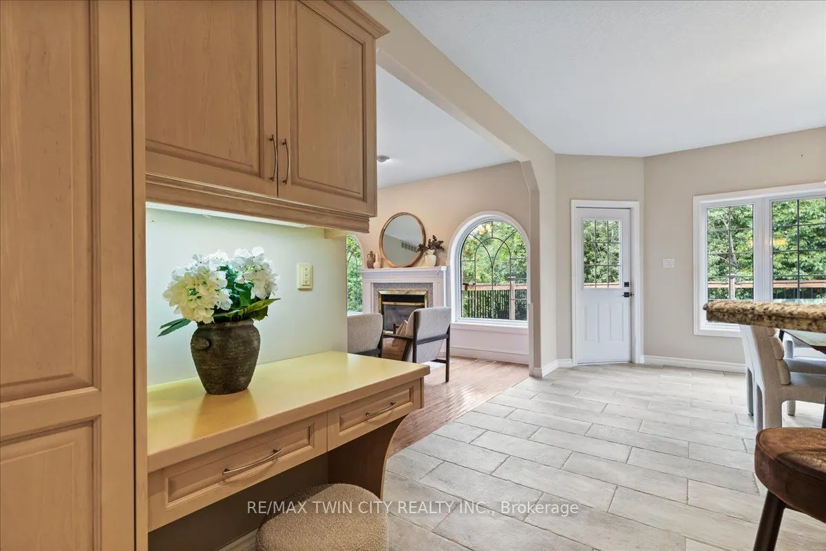 122 Briarmeadow Place