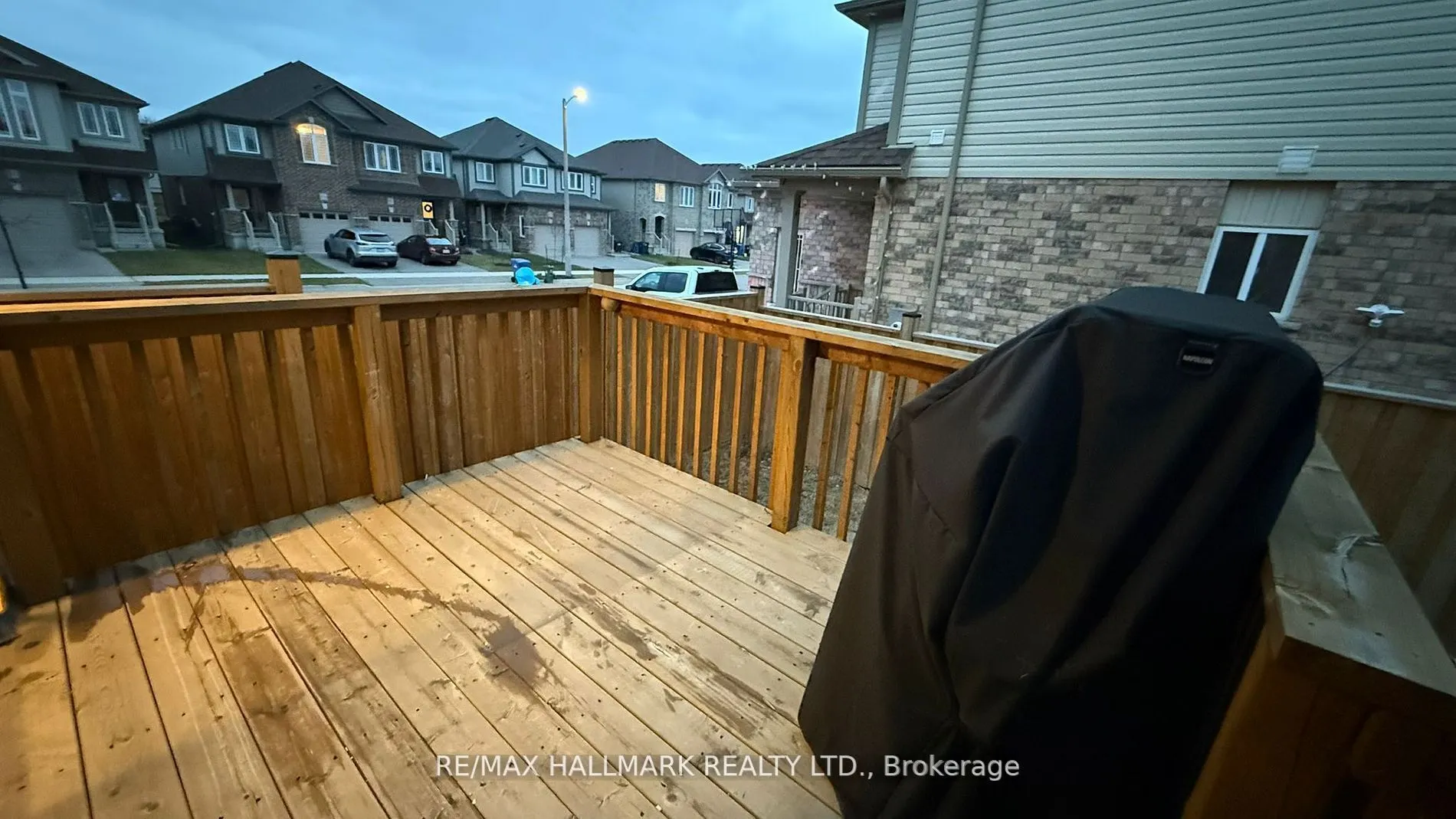 75 John Brabson Crescent