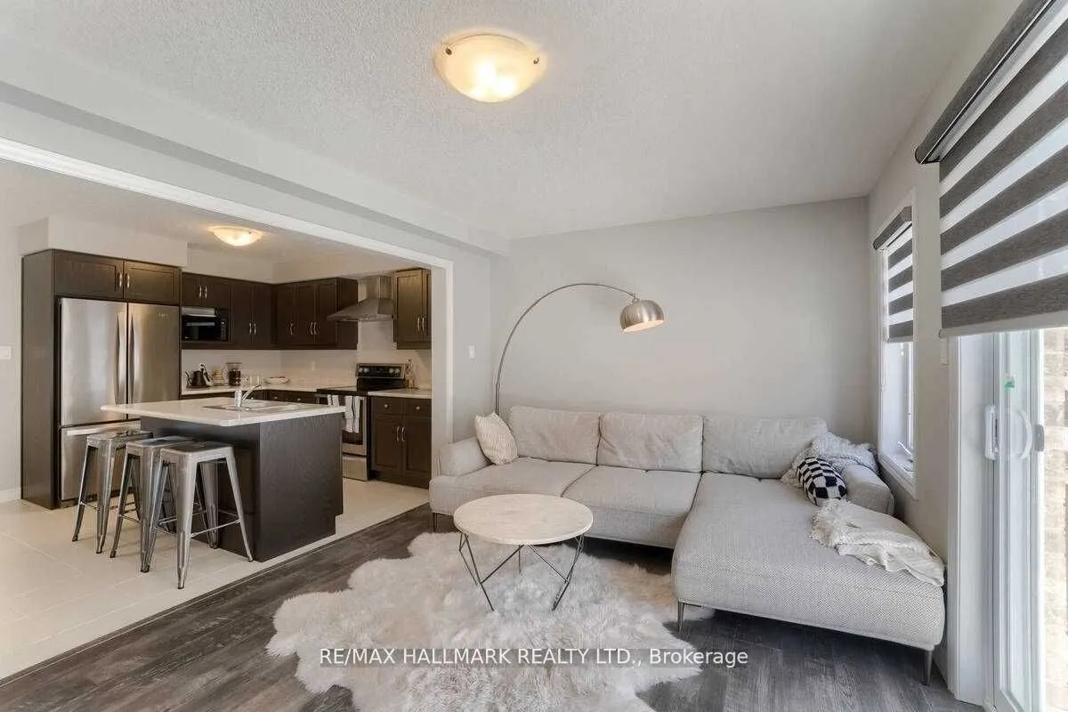 75 John Brabson Crescent