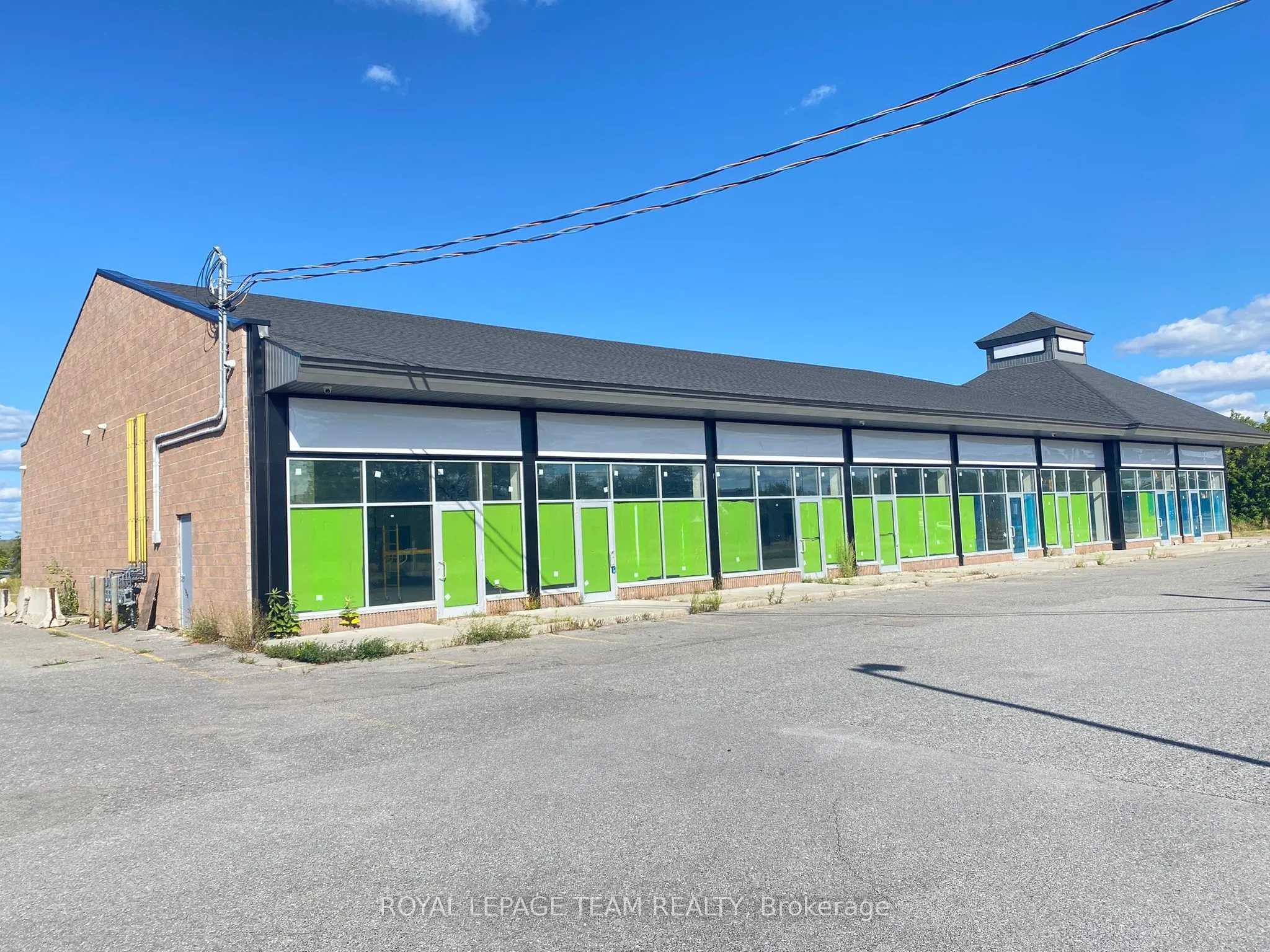 2808 Dunrobin Road, #2
