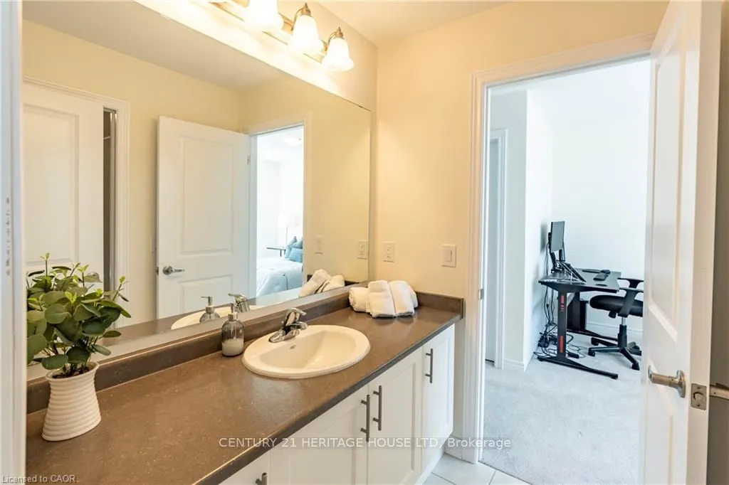281 Broadacre Drive