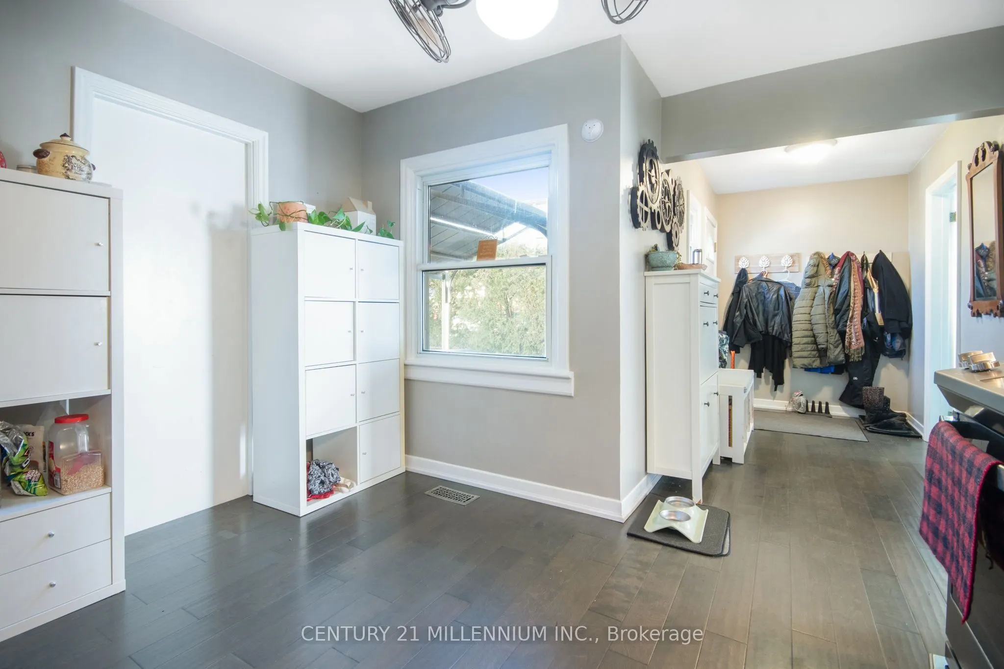74 Pinelands Avenue