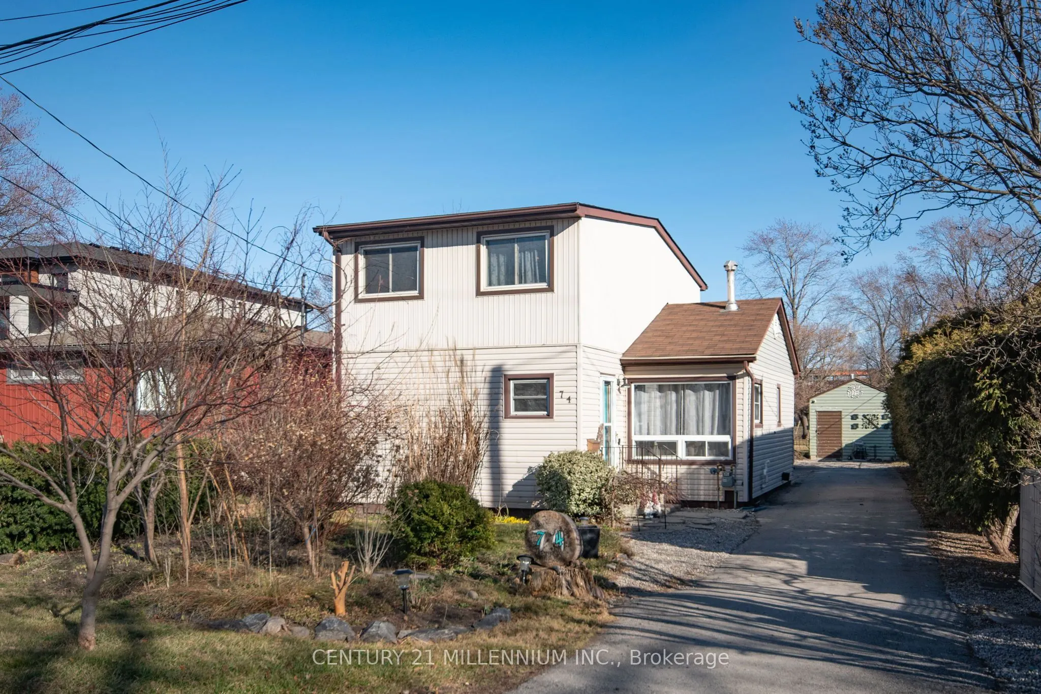74 Pinelands Avenue