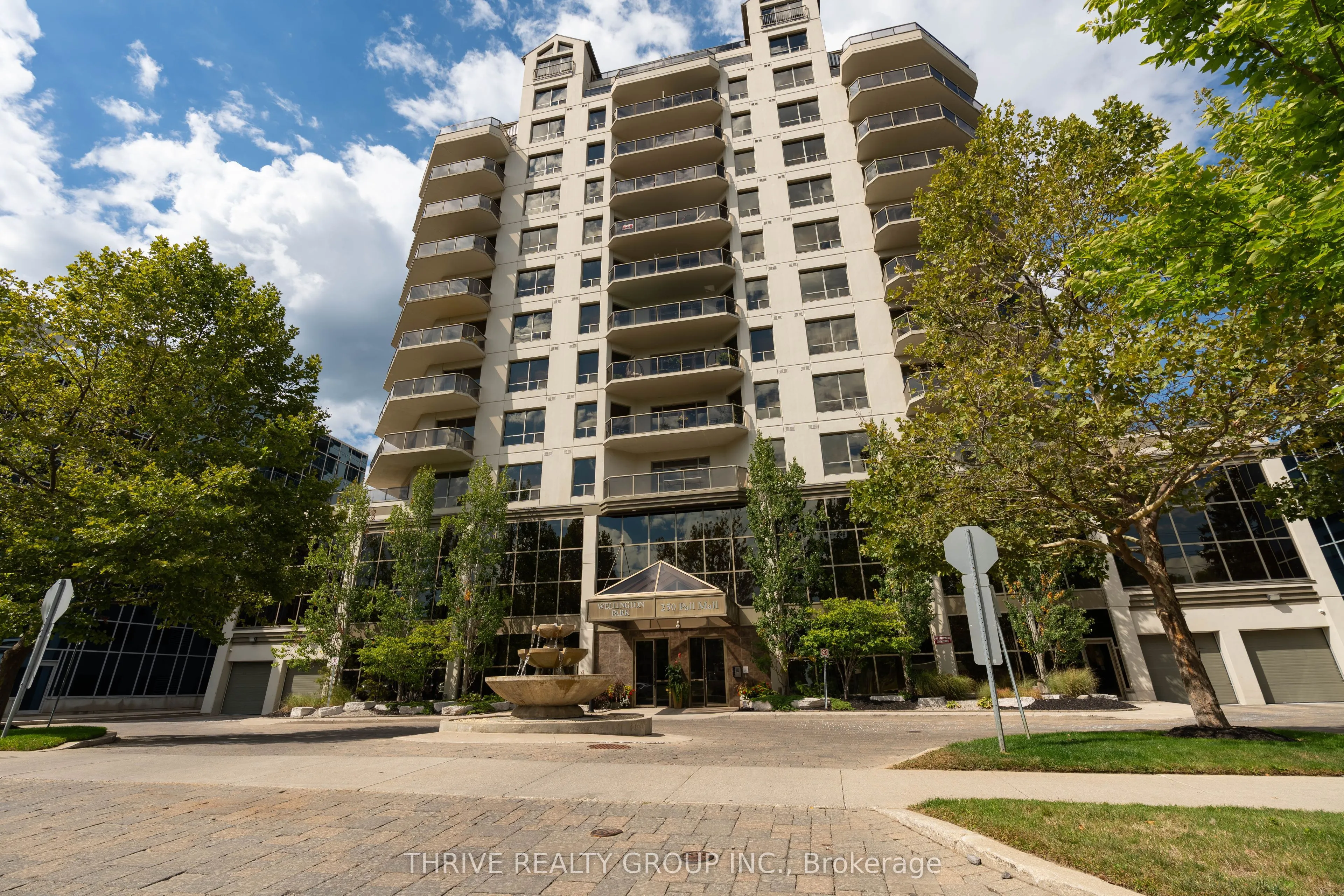 250 Pall Mall Street, #407