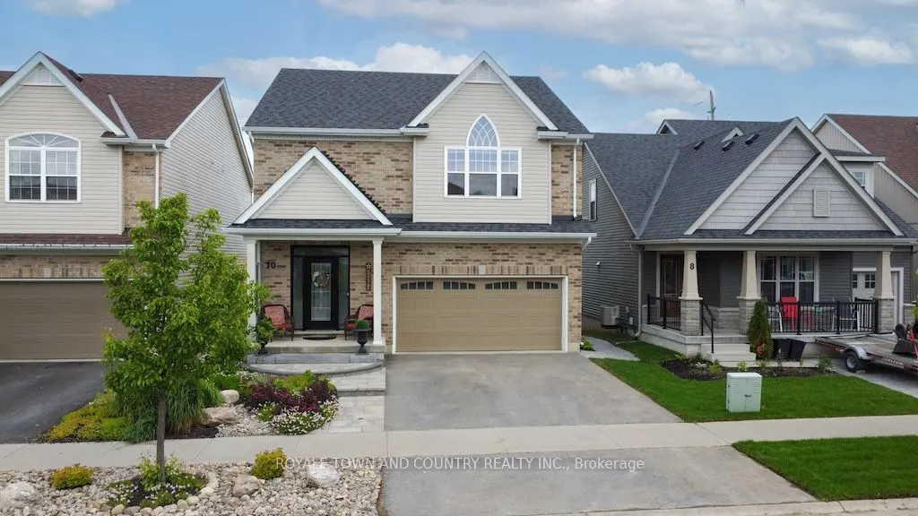 10 Silverbrook Avenue
