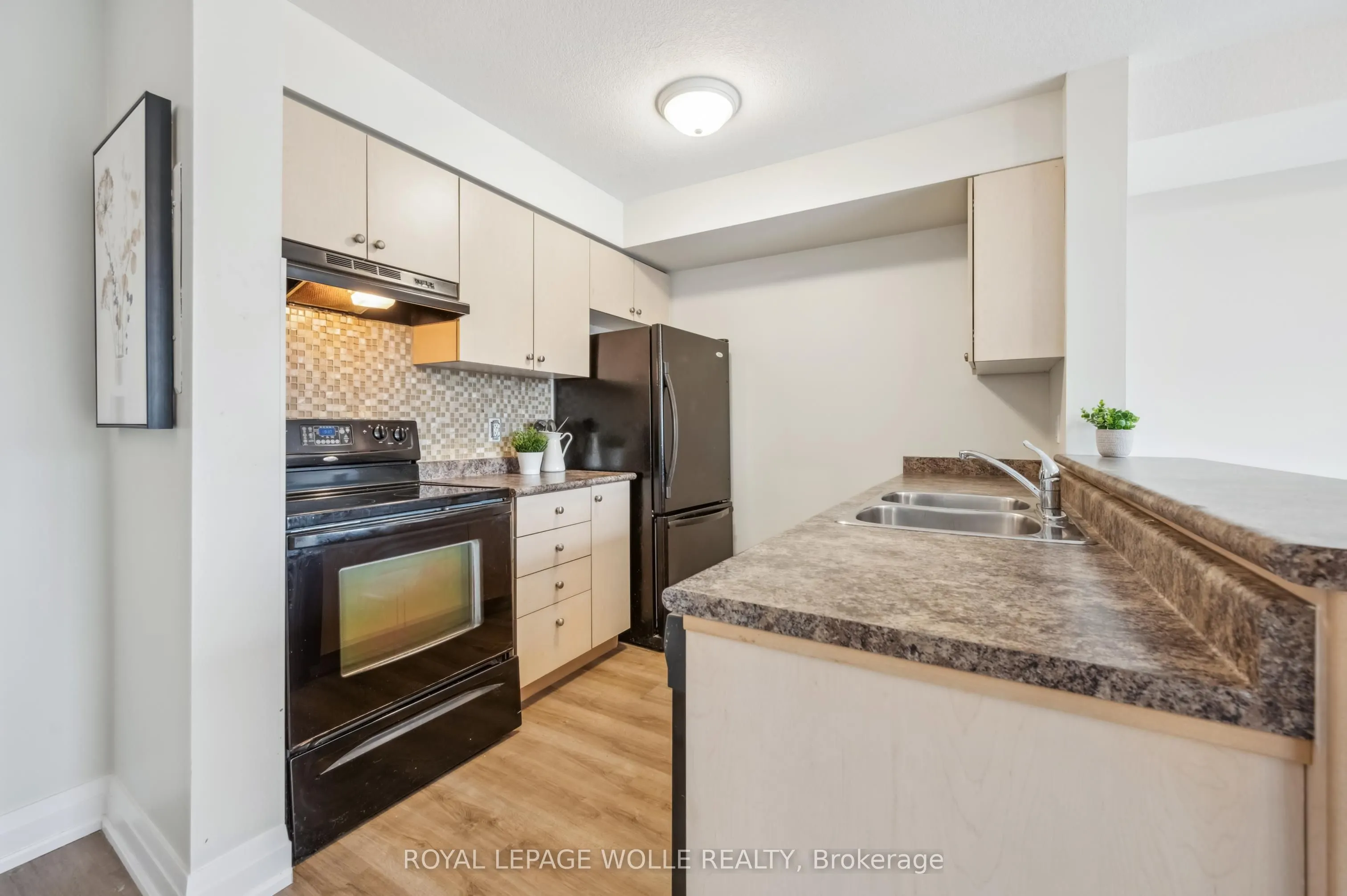 45 Cedarhill Crescent, #12D