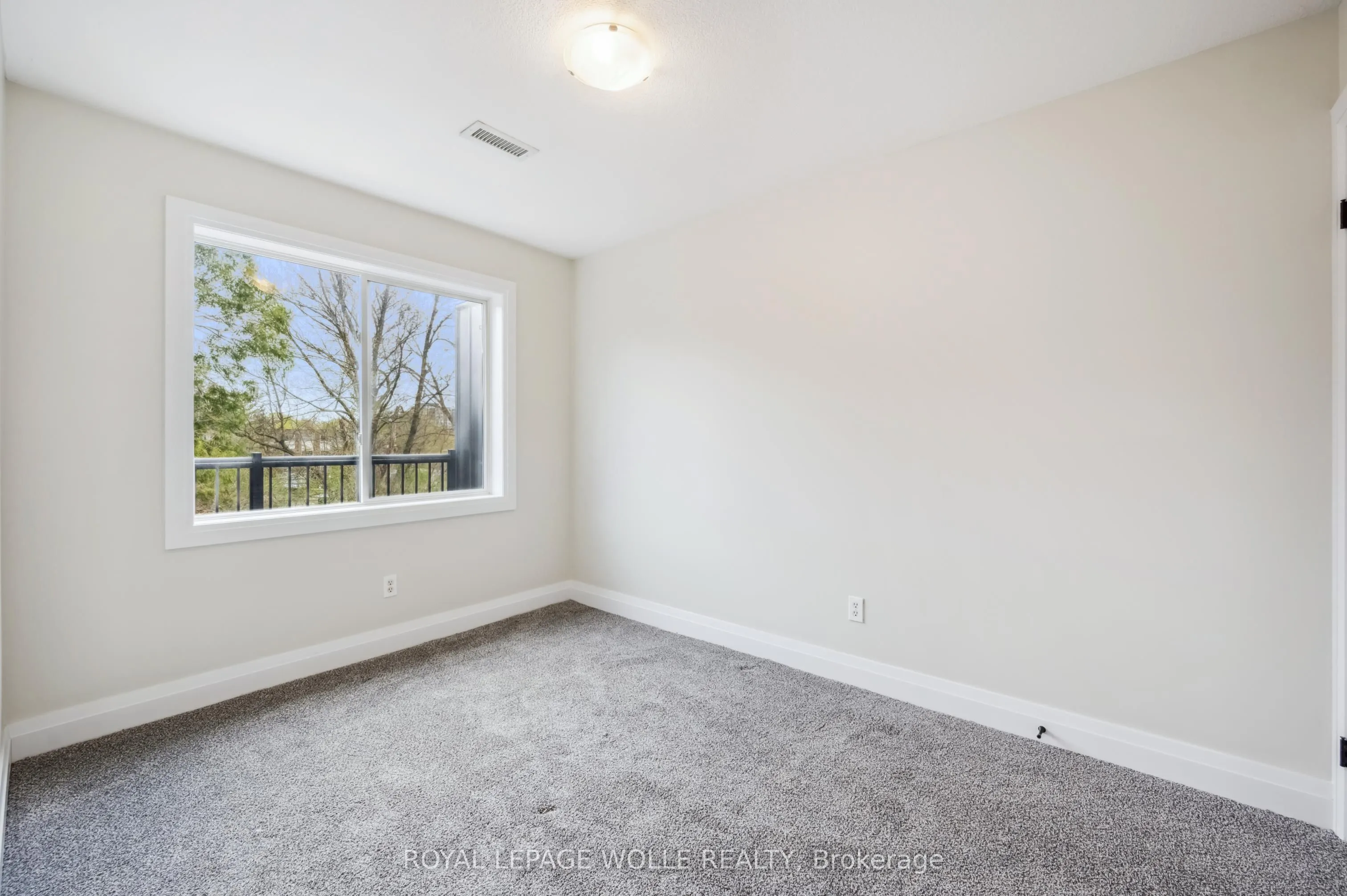 45 Cedarhill Crescent, #12D