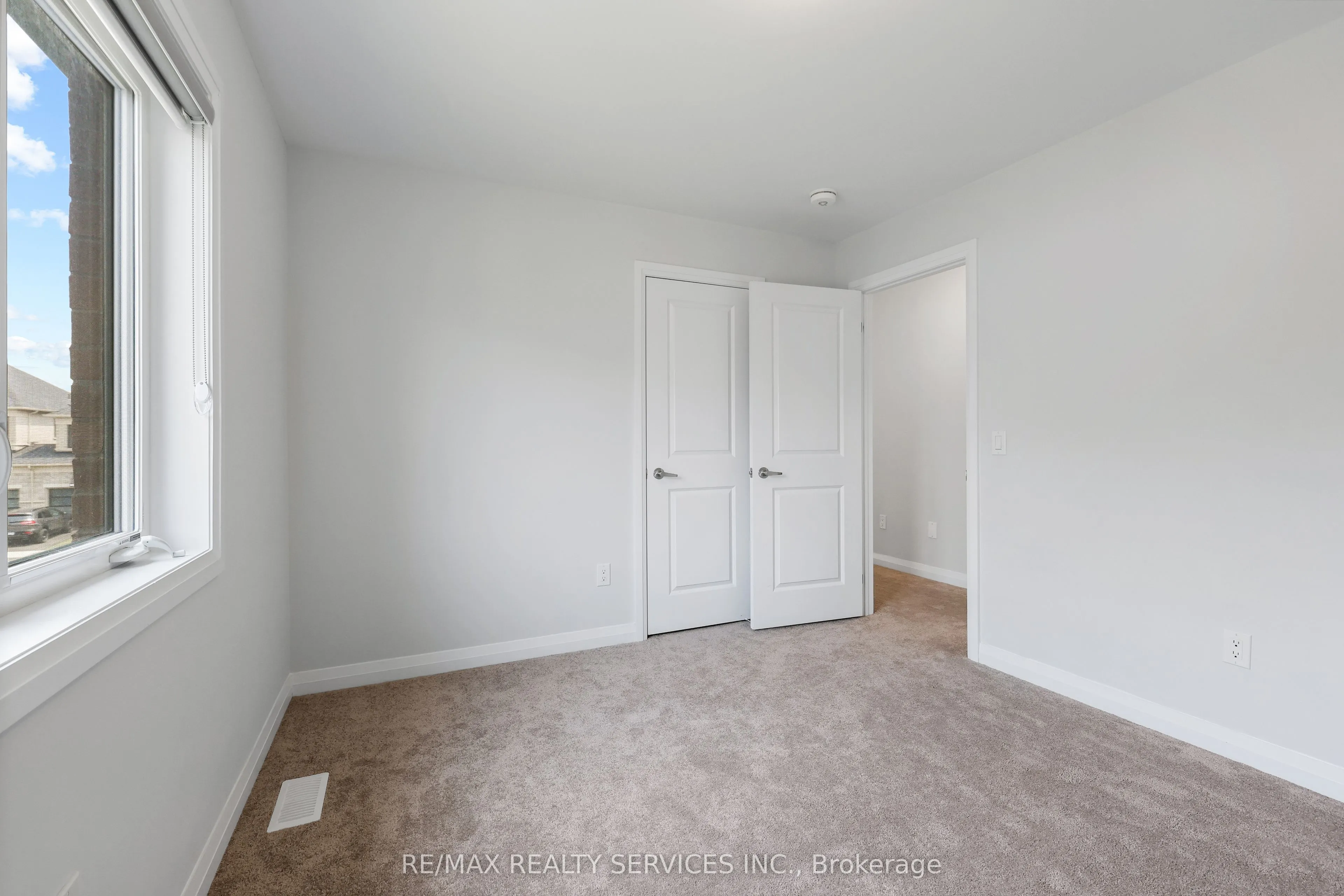 839 Sobeski Avenue