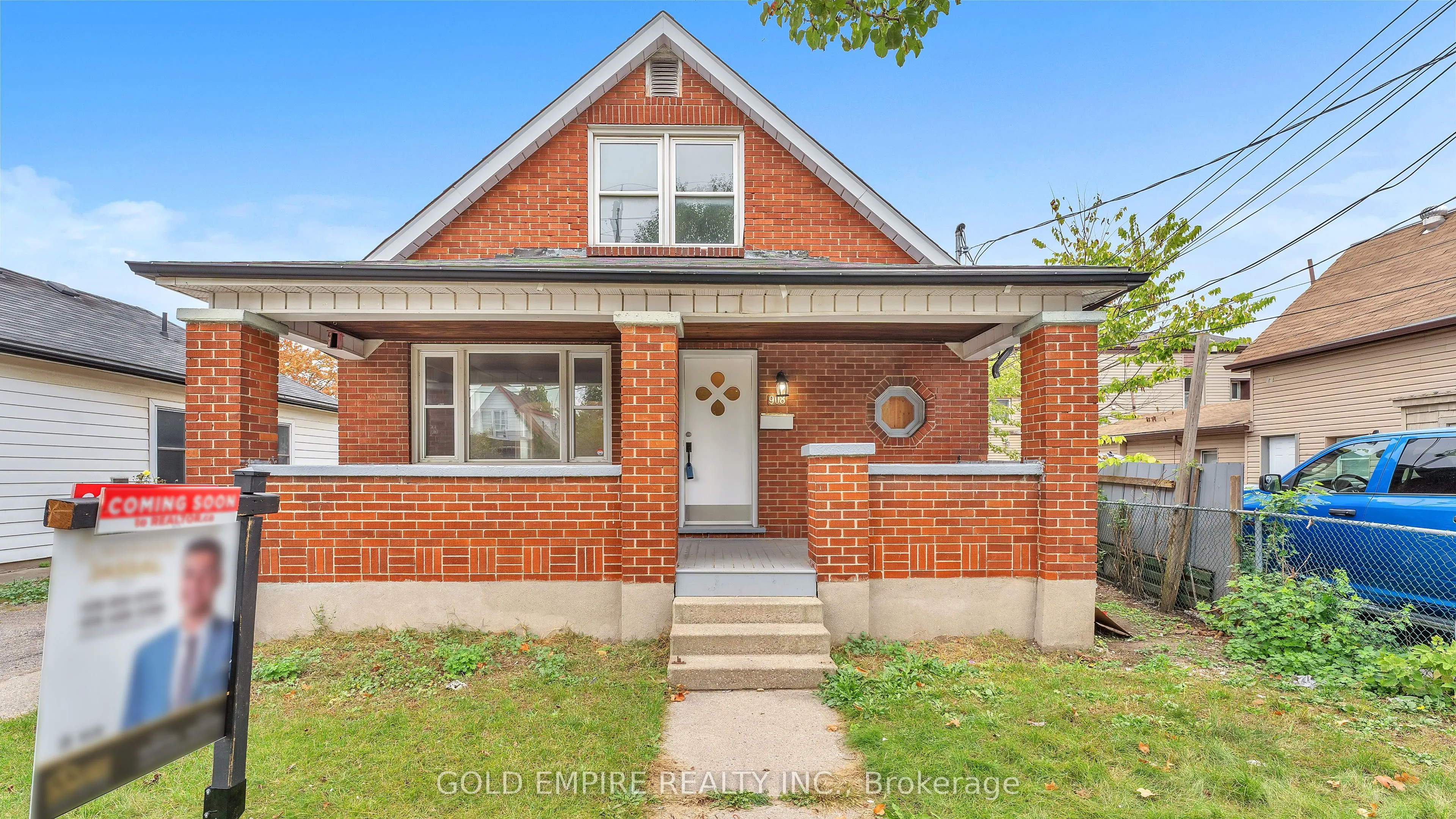 908 Trafalgar Street
