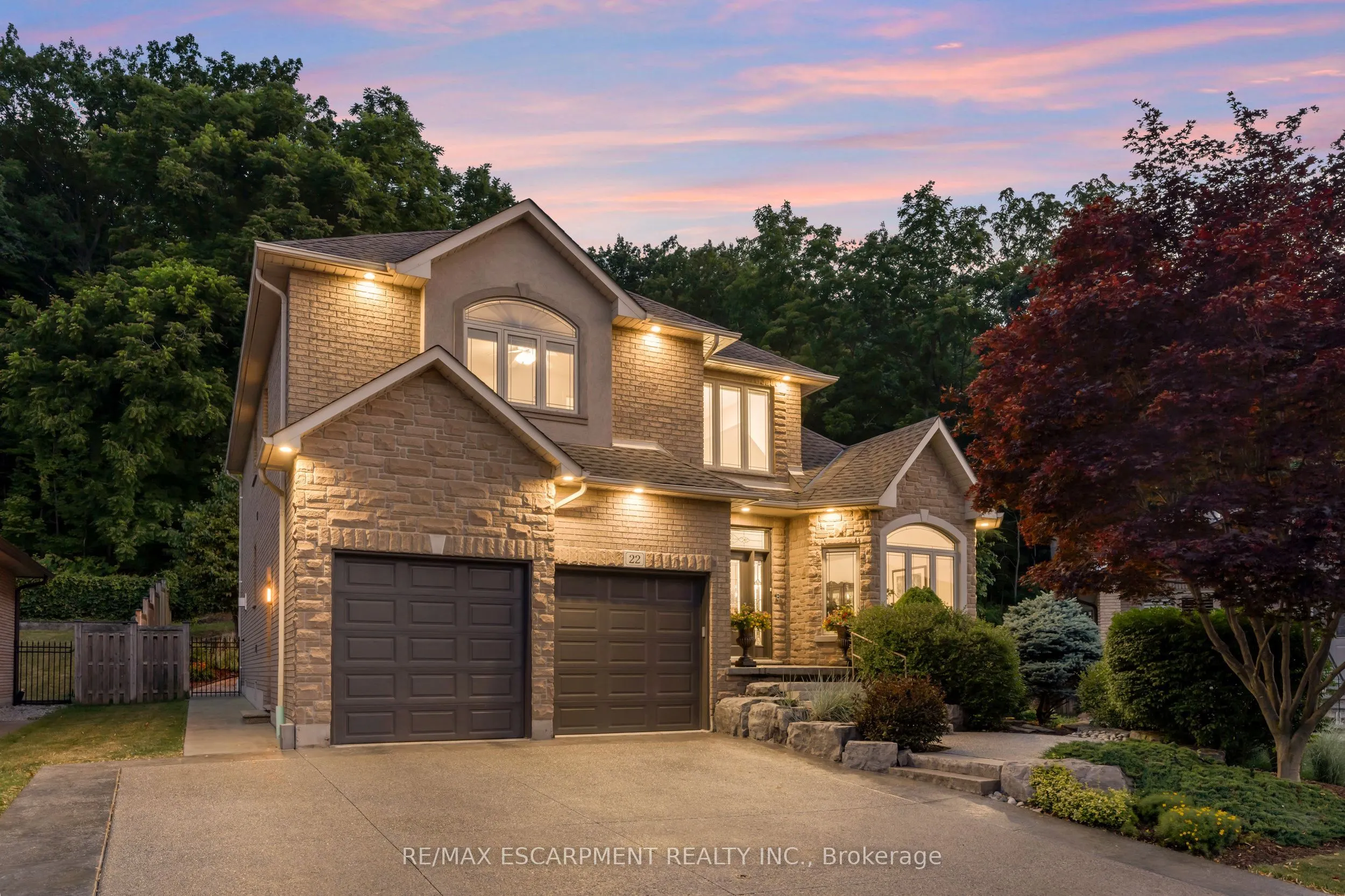 22 Shadeland Crescent