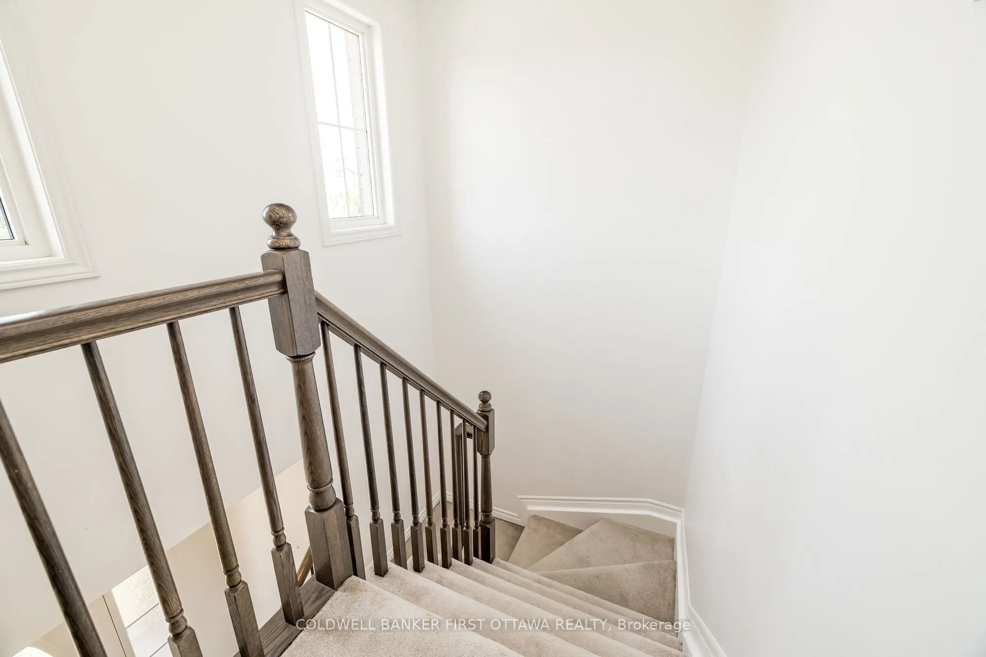 170 FLOWING CREEK Circle