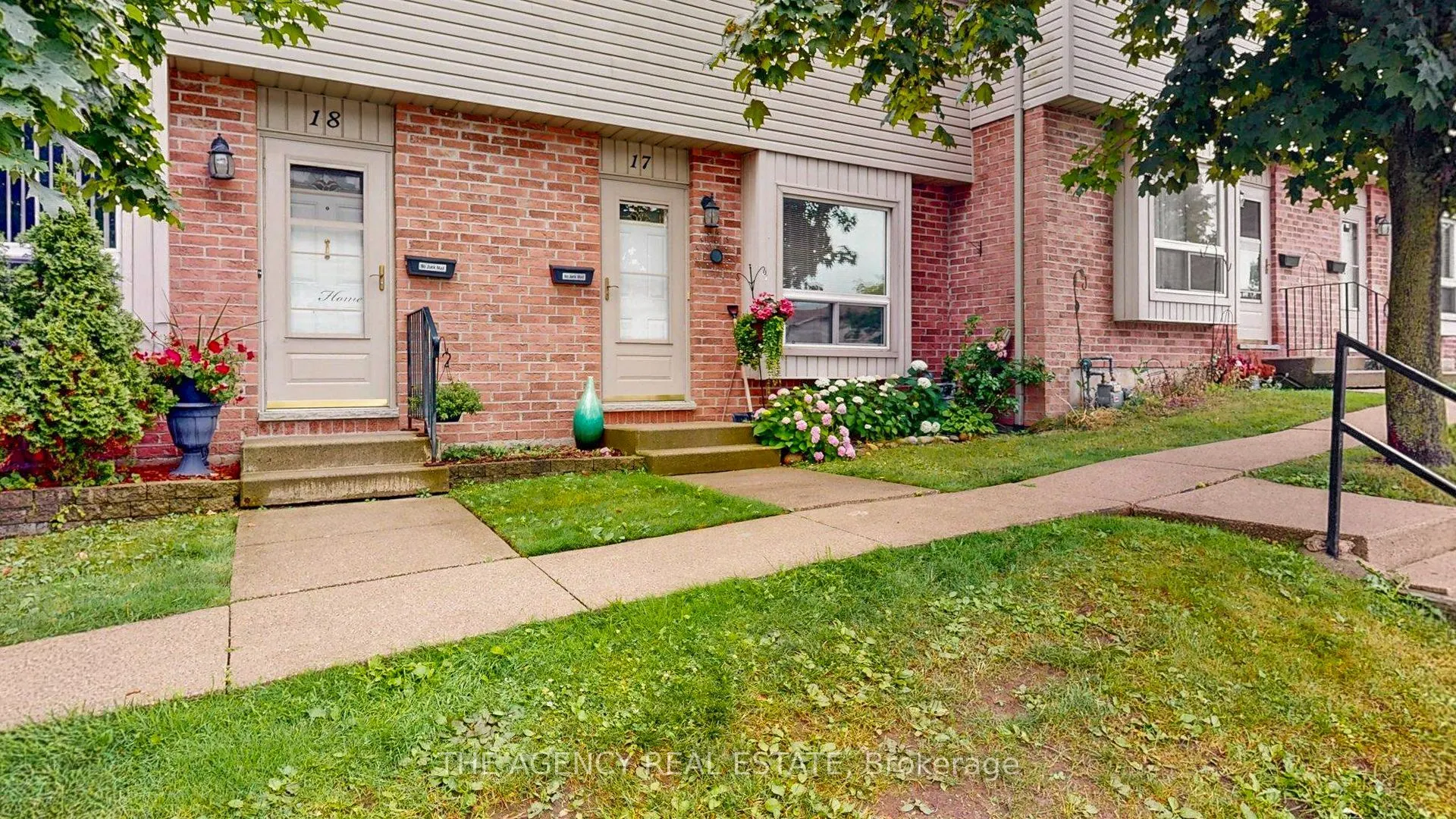 226 Highview Avenue W, #17