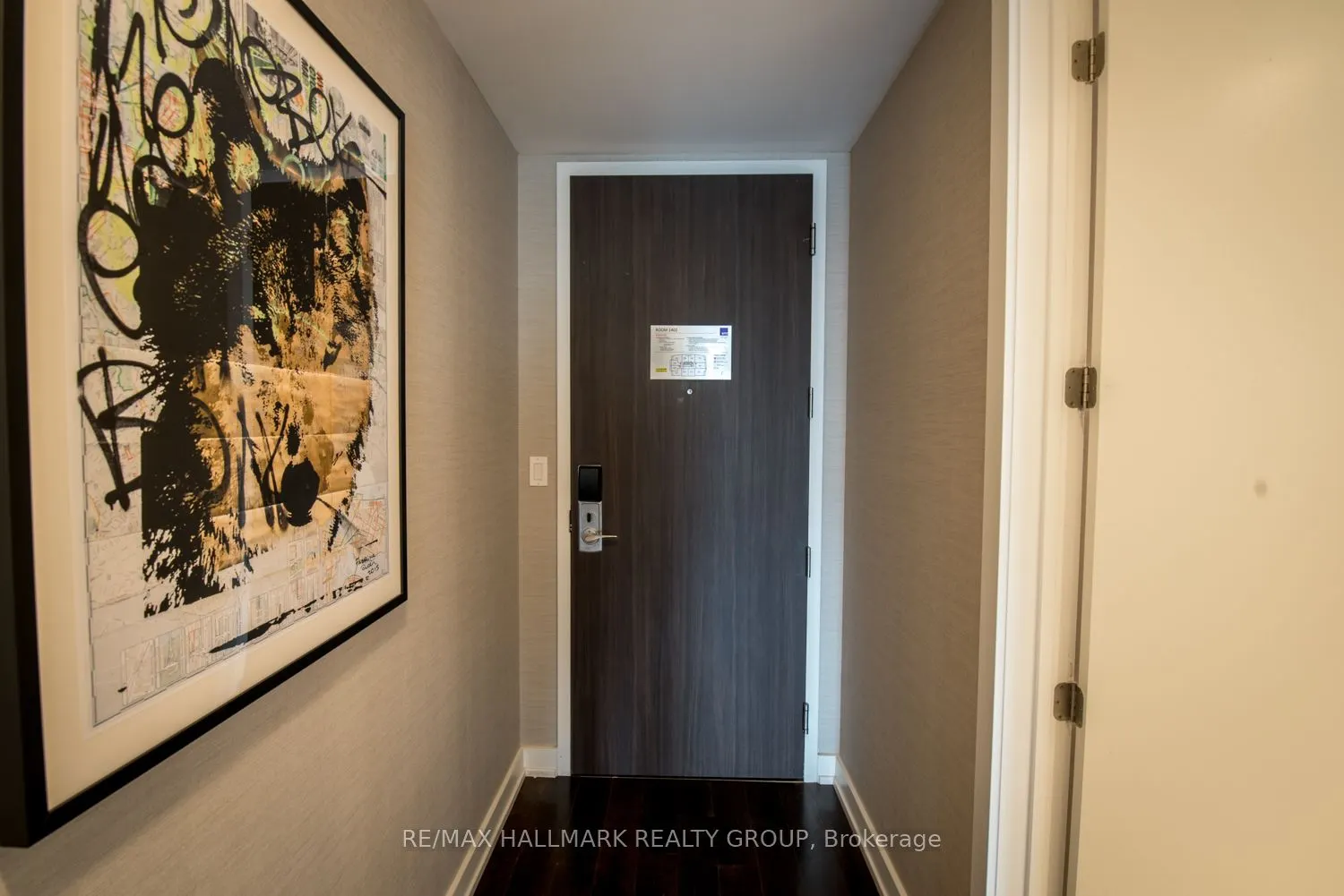 111 Champagne Avenue, #1402